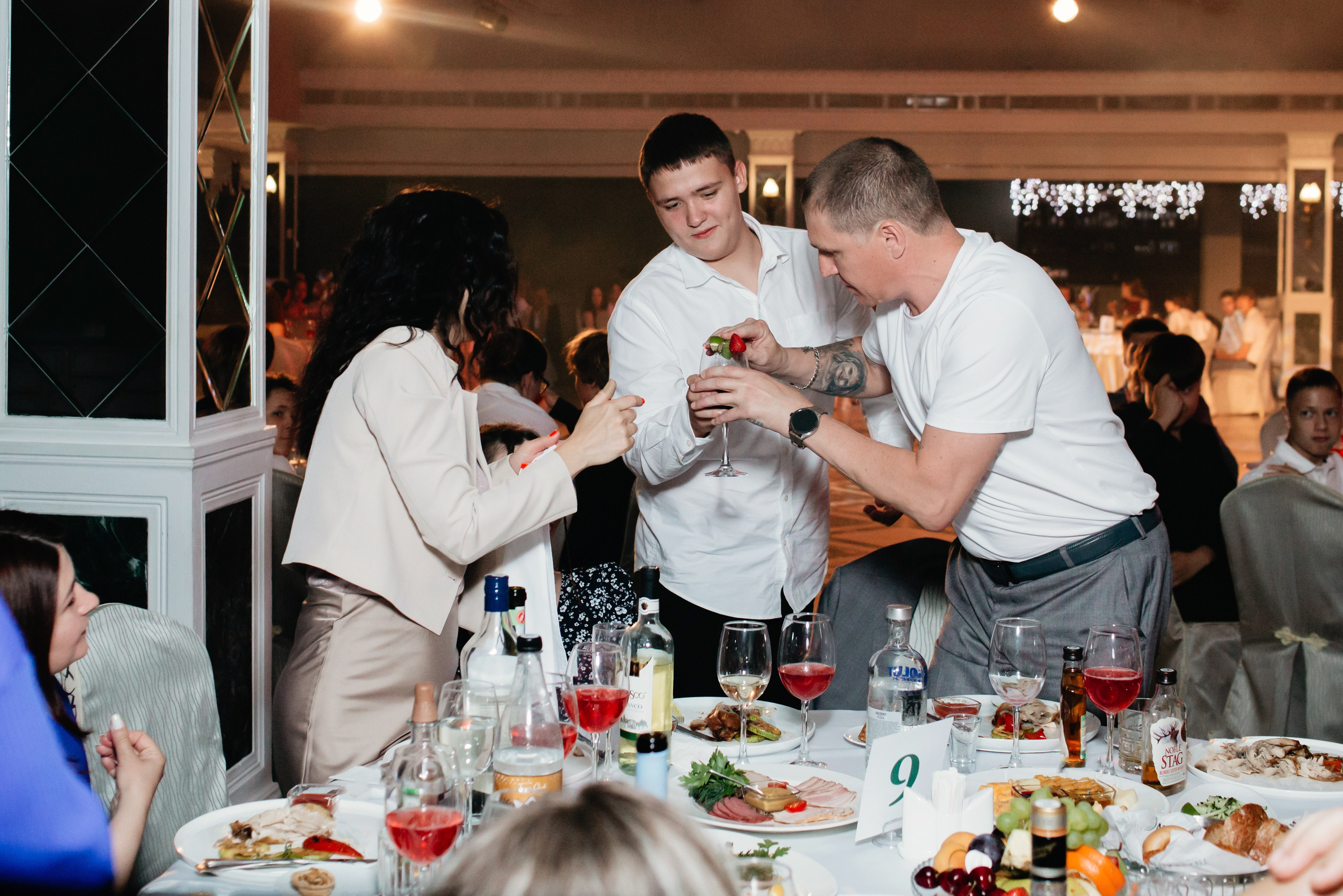 Выпускной 2025 (9класс) 124 школа. Фотограф в Челябинске Ополихина Анна