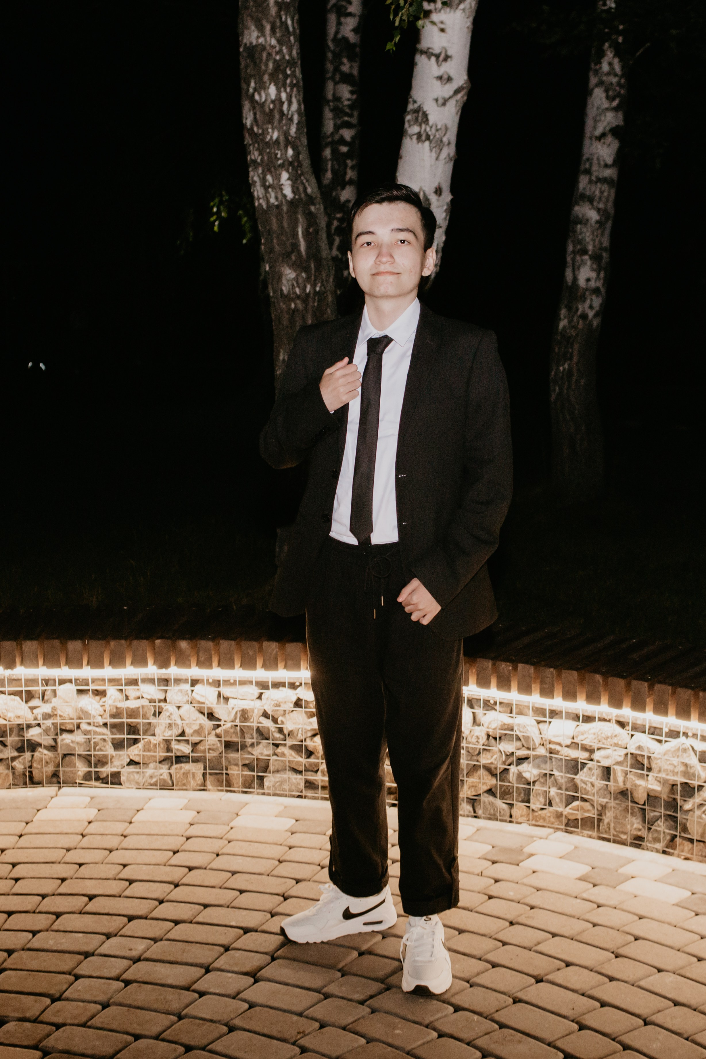 Выпускной 2025 (41 школа) 11 класс. Фотограф в Челябинске Ополихина Анна