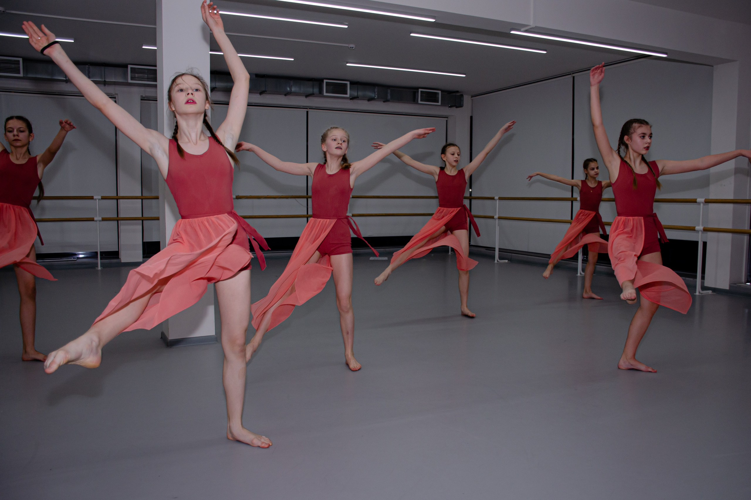 Балет, танец (концерты, уроки, репетиции, закулисье танцующих детей и взрослых). Портретный и репортажный фотограф в Санкт-Петербурге Варвара Жукова