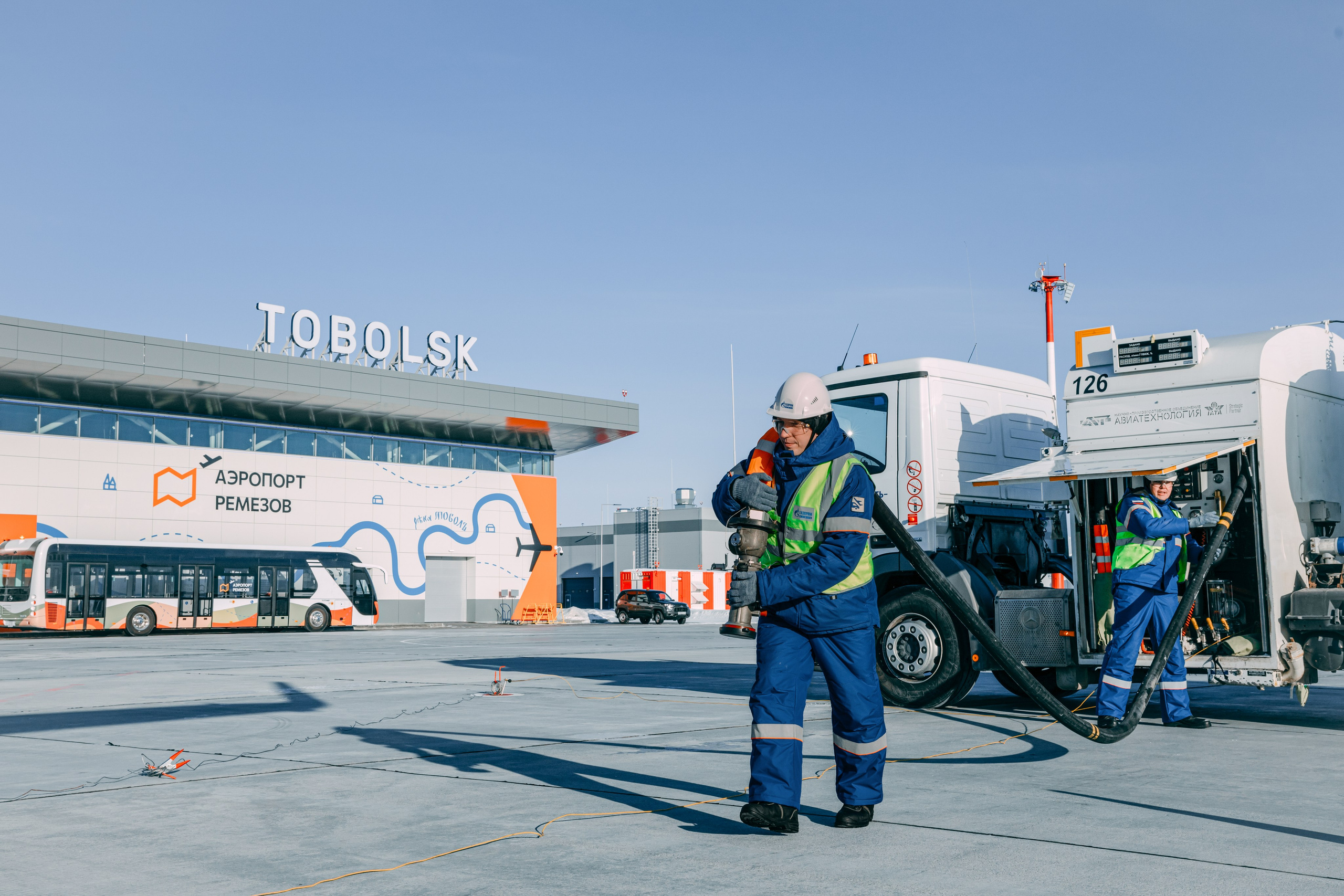 Газпромнефть Аэро. Заправка самолетов г. Тобольск. Главная