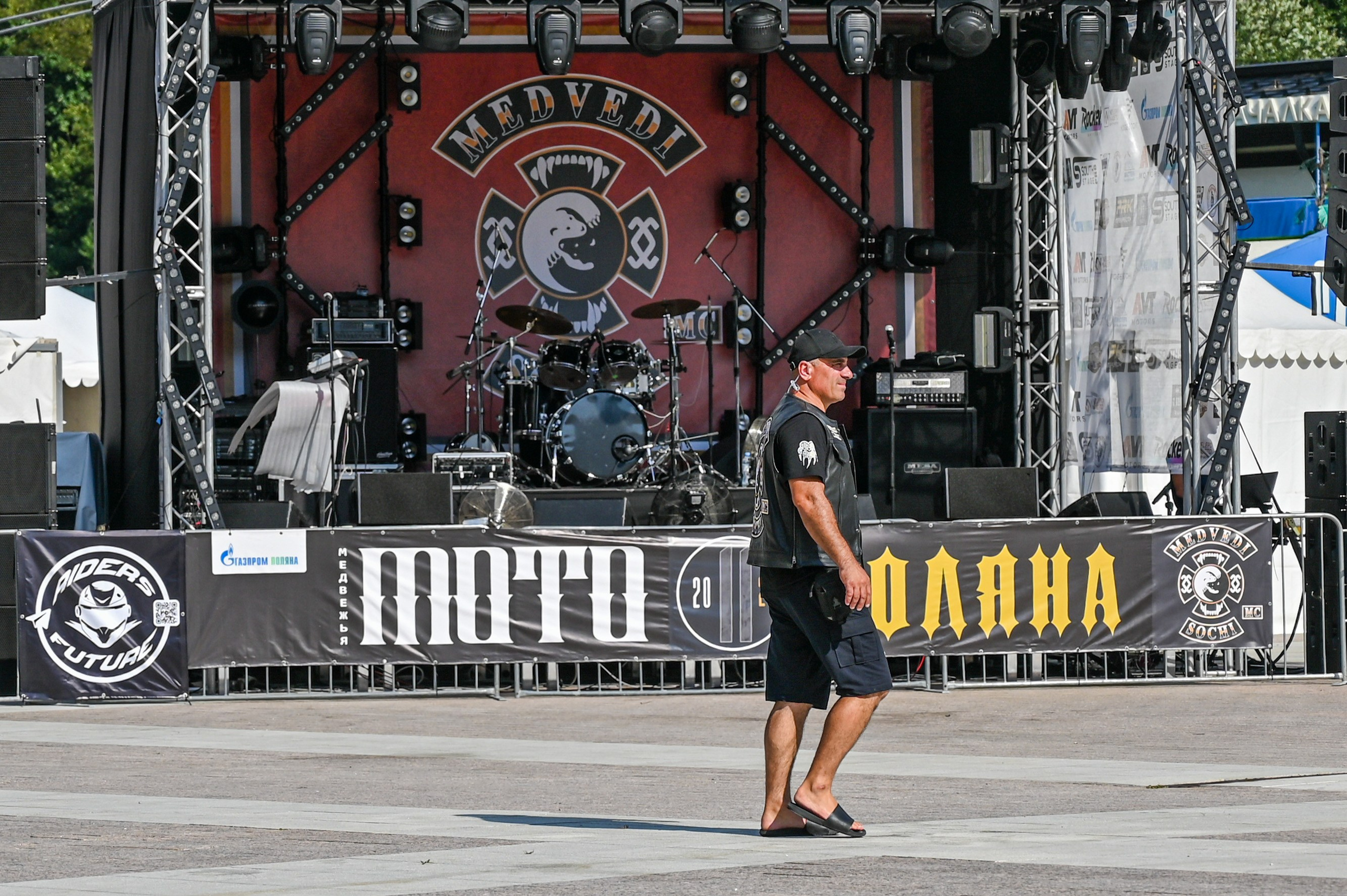 11- ый Ежегодный Байк Фестиваль " Медвежья МОТО ПОЛЯНА». Фотографирую счастливых людей в Сочи