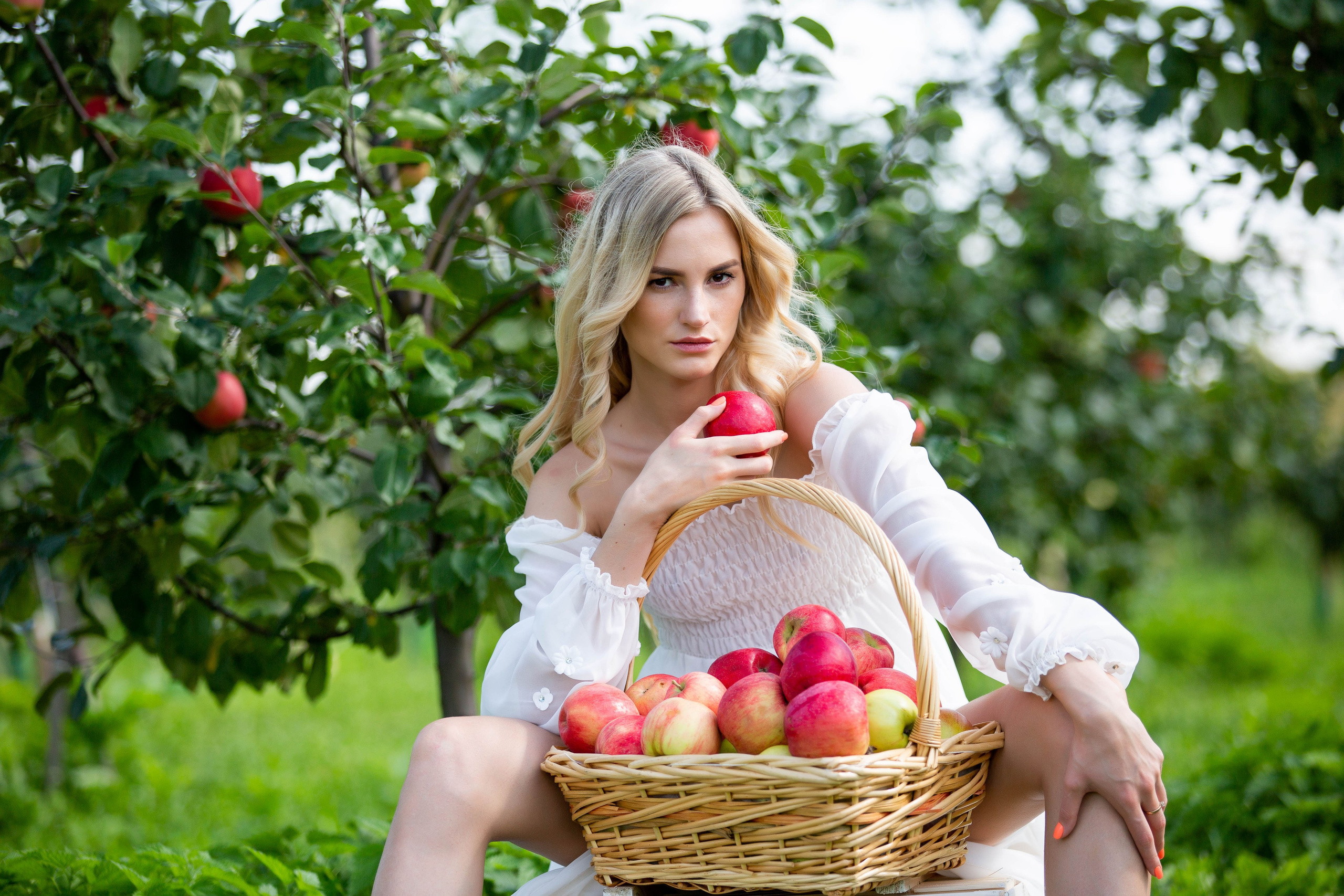 Фотосессии в коломне. Выпускные фотоальбомы в Коломне. Валерий и Светлана Щавелевы