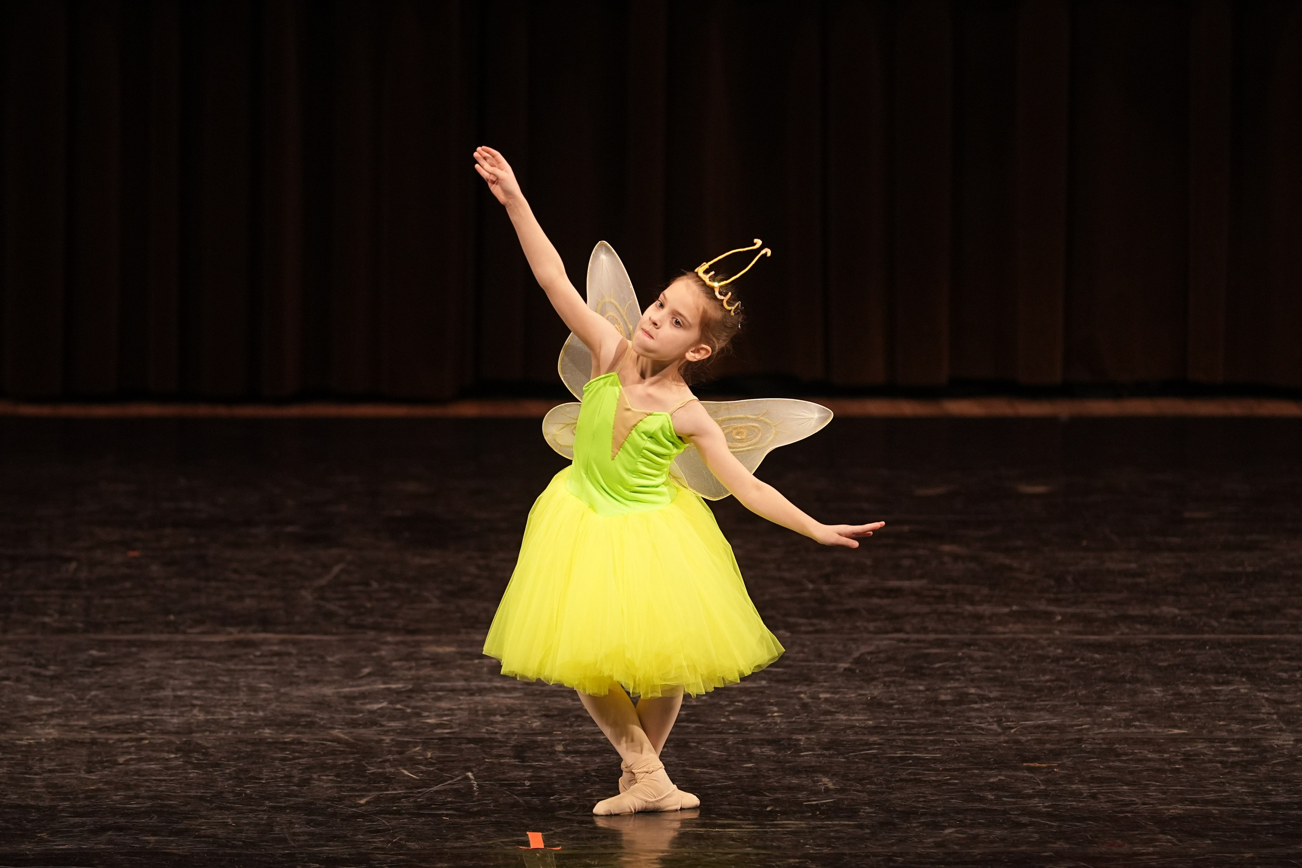 7 декабря, блок 1, г. Москва. Золотое яблочко