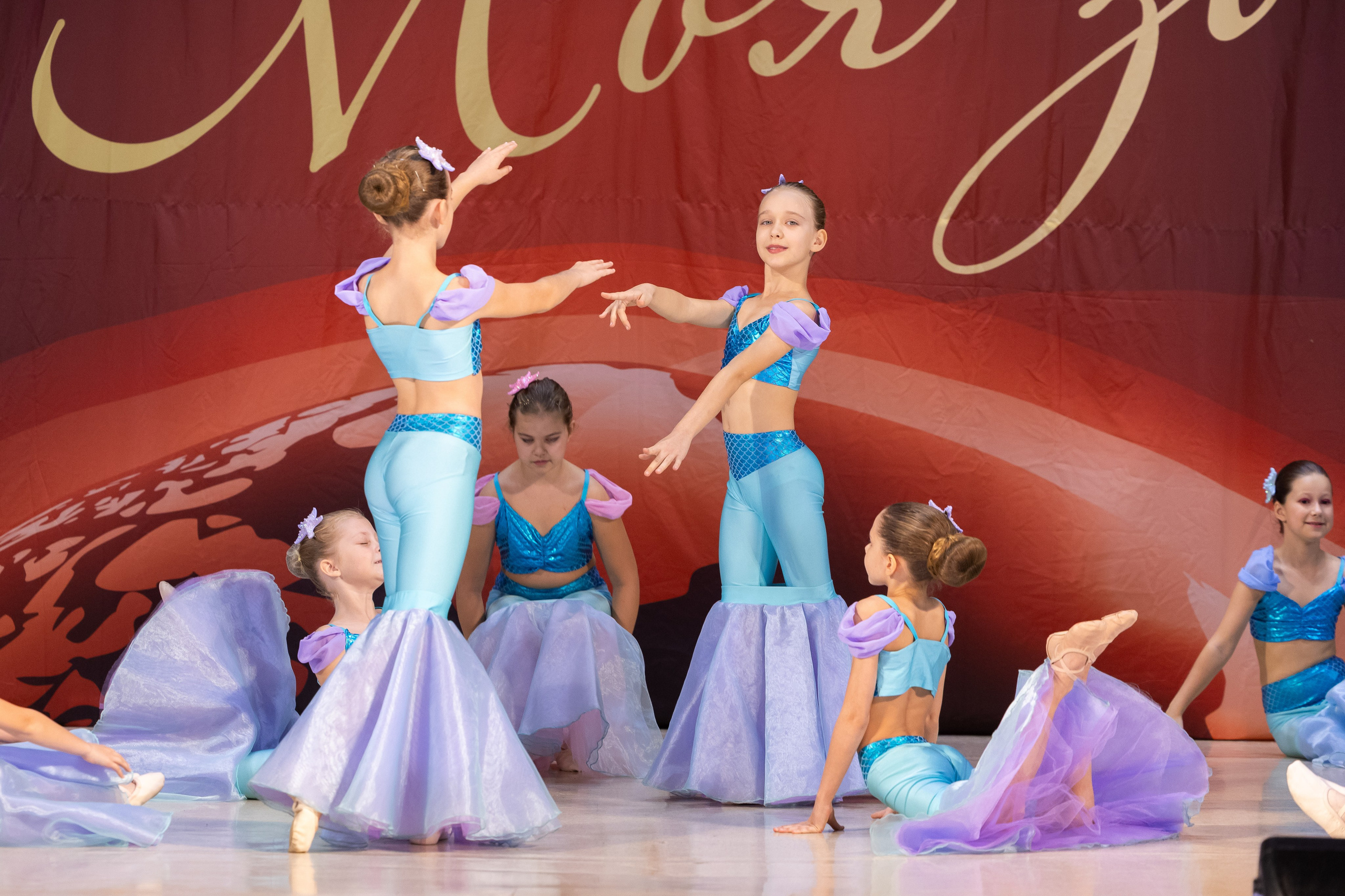 9 ноября, танцевальные номера, г. Волгоград. Золотое яблочко