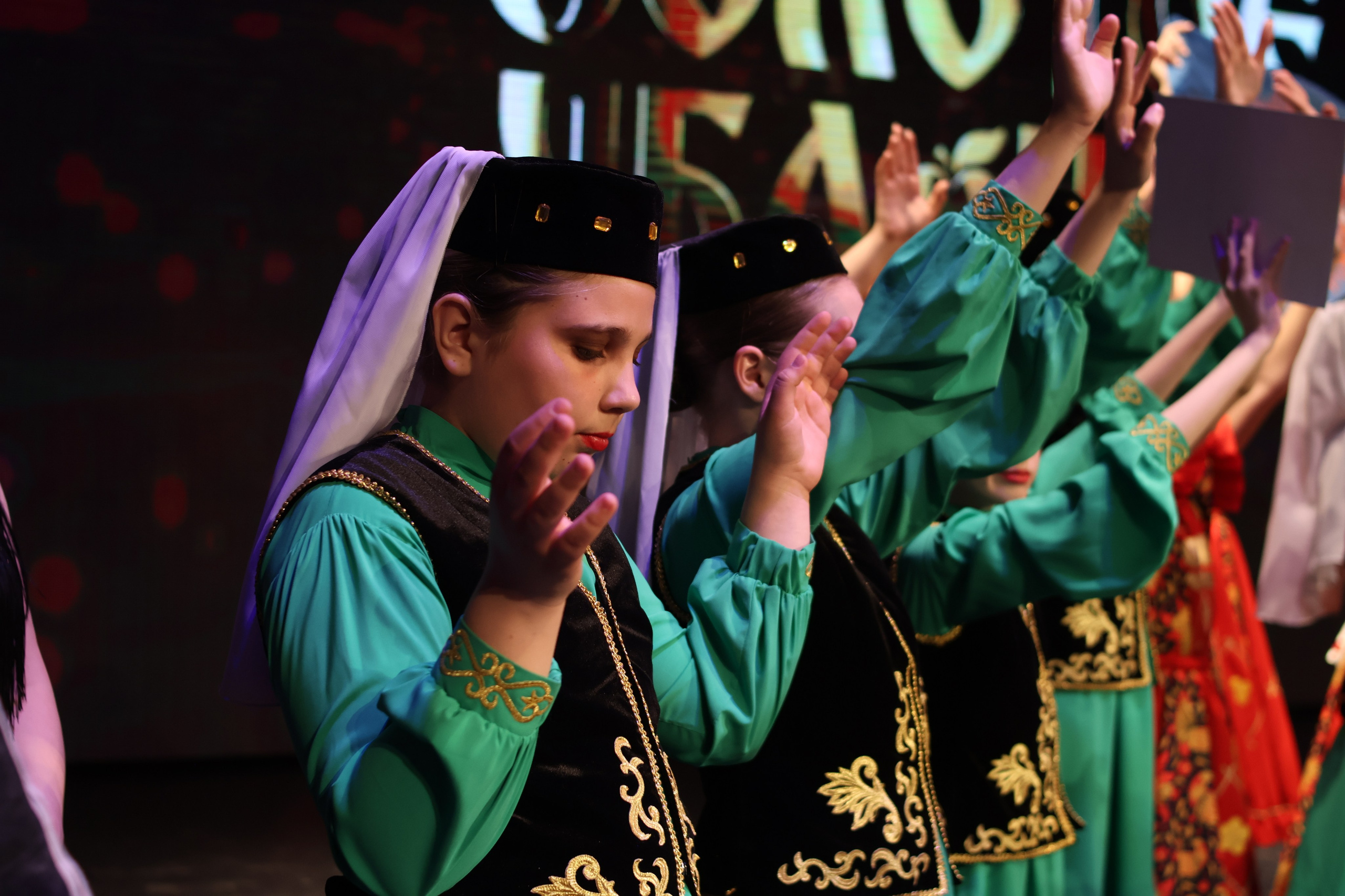 13 апреля, г. Томск. Золотое яблочко