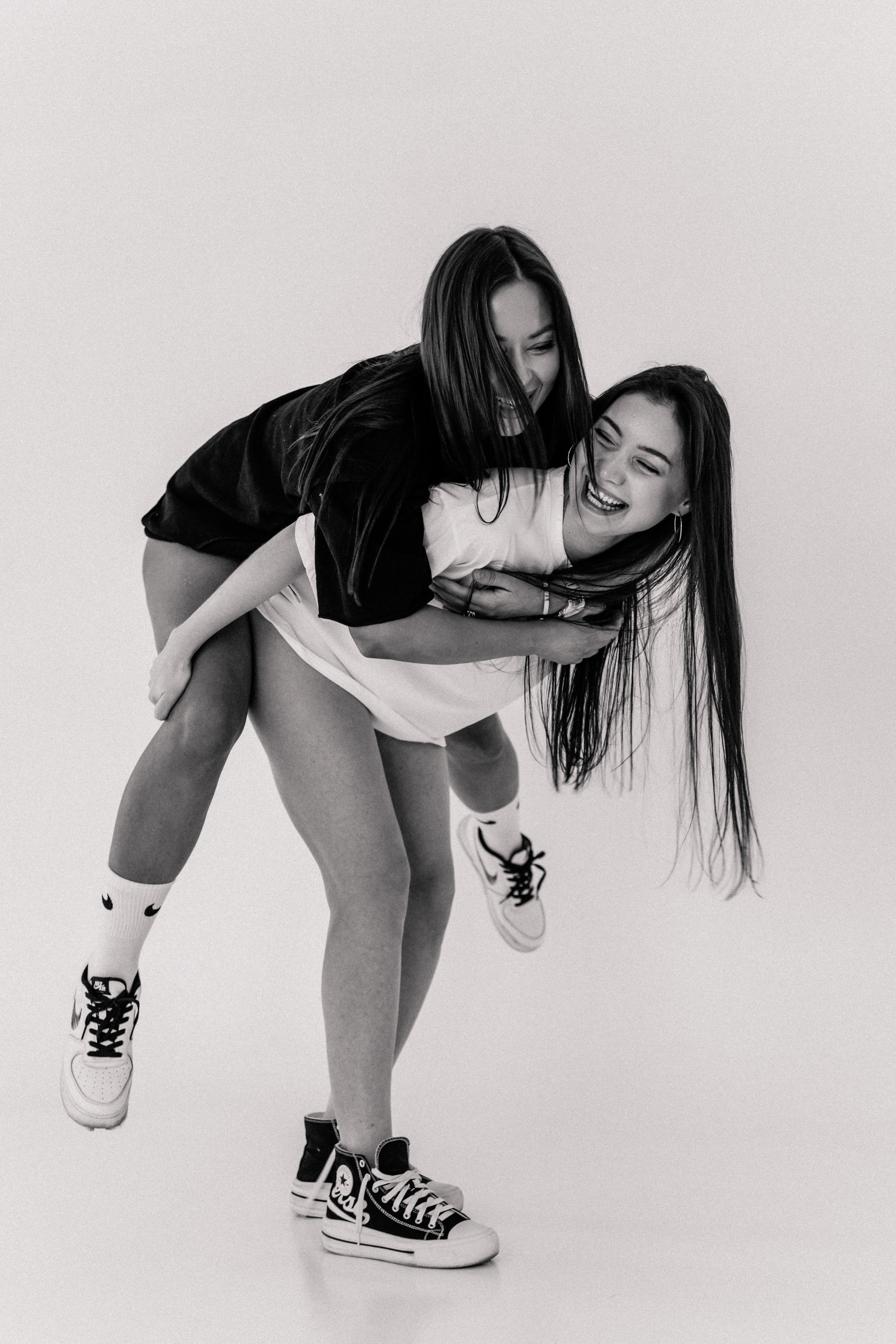 Сестры. Фотограф Алёна Евграфова