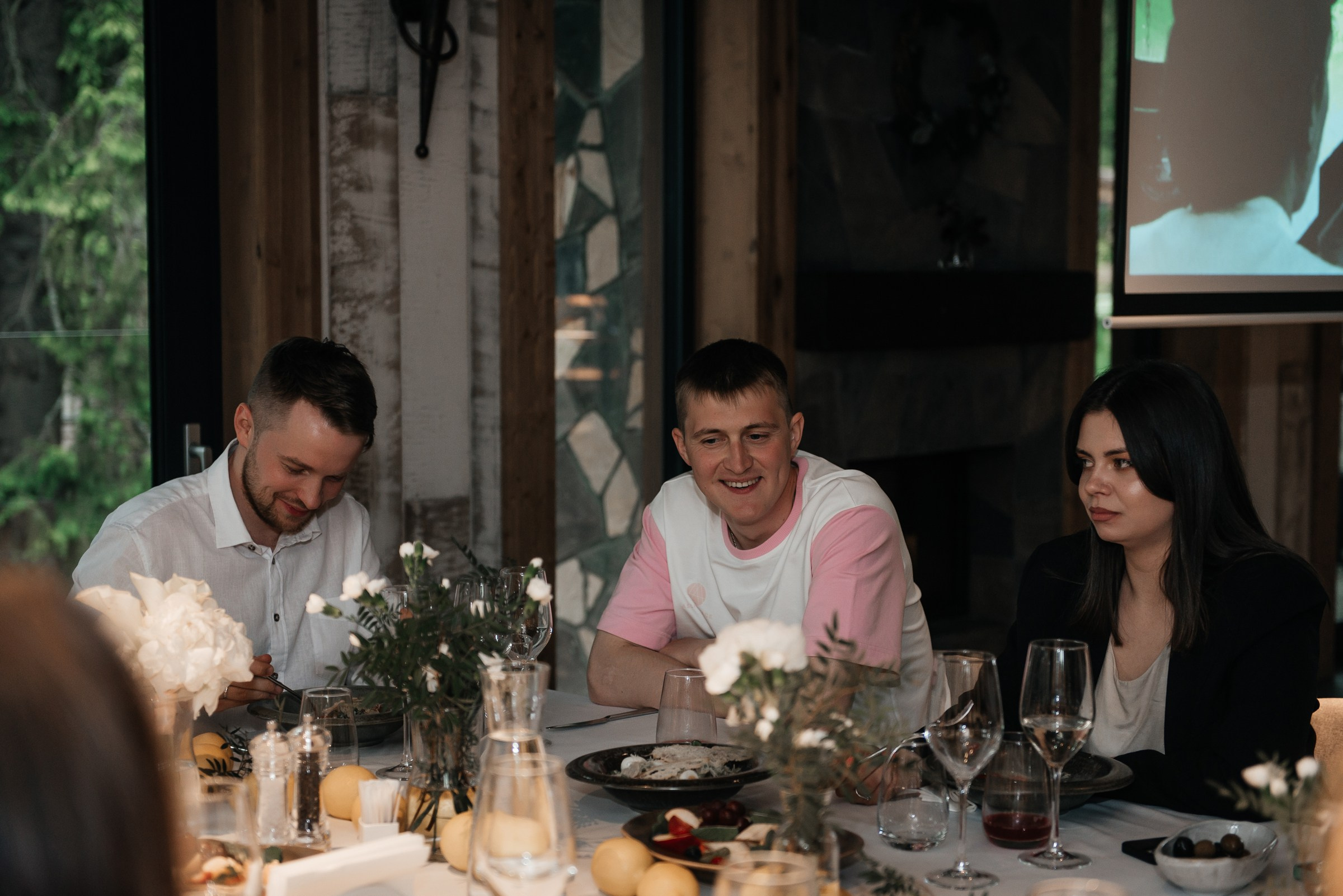 свадебный ужин в ресторане Чаща в Охта парке