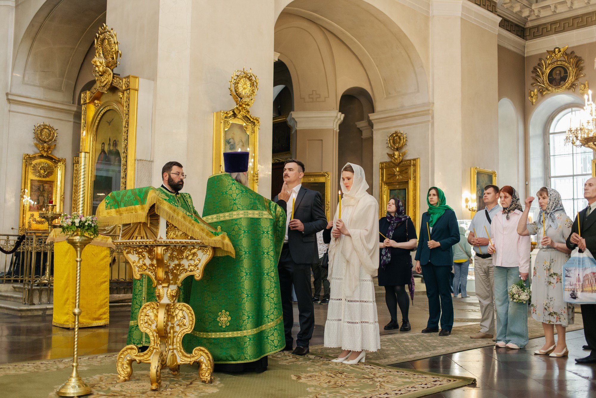 Венчание в Спасо Преображенском соборе сколько стоит, где повенчаться в Питере, обвенчаться в Санкт Петербурге, какую церковь выбрать для венчания, стоимость венчания в СПб