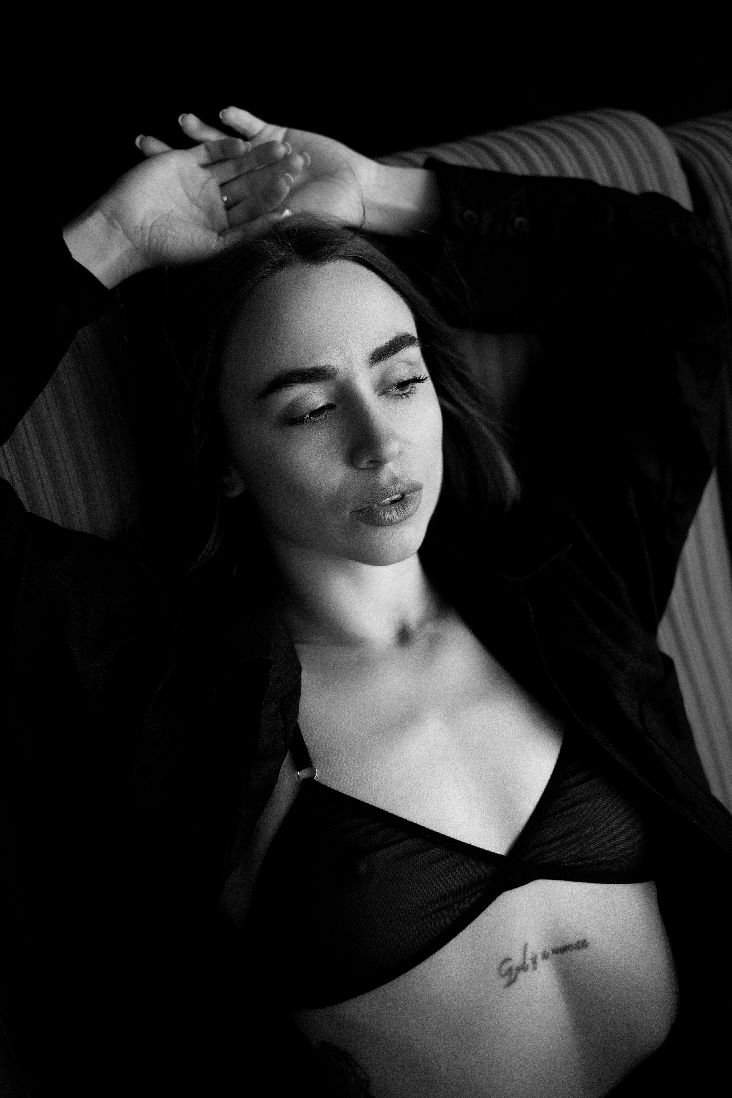 Женский портрет в студии. Фотограф Минск