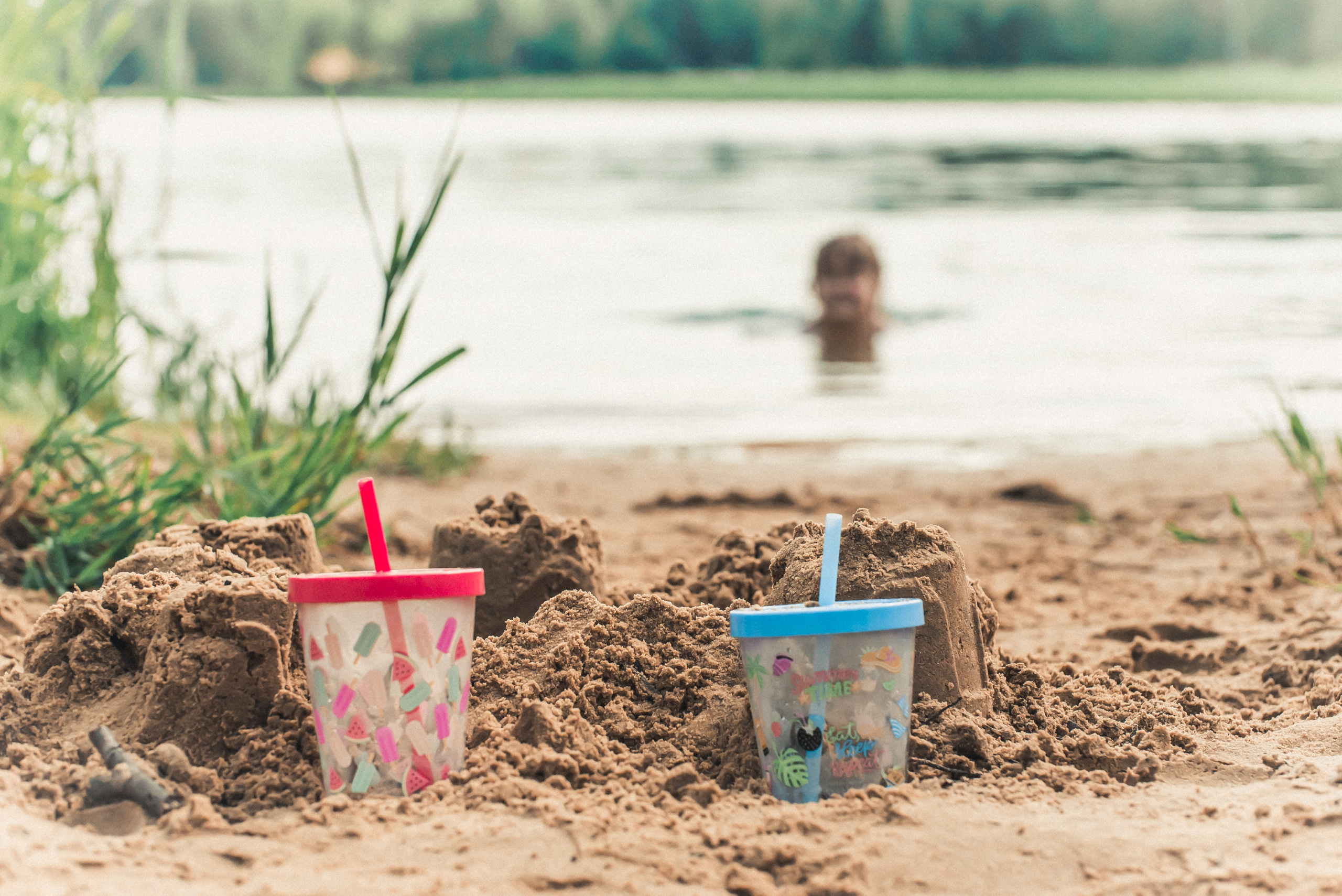 Фотосессия летом на озере. Фотограф Макс Огурцов в Нижнем Новгороде