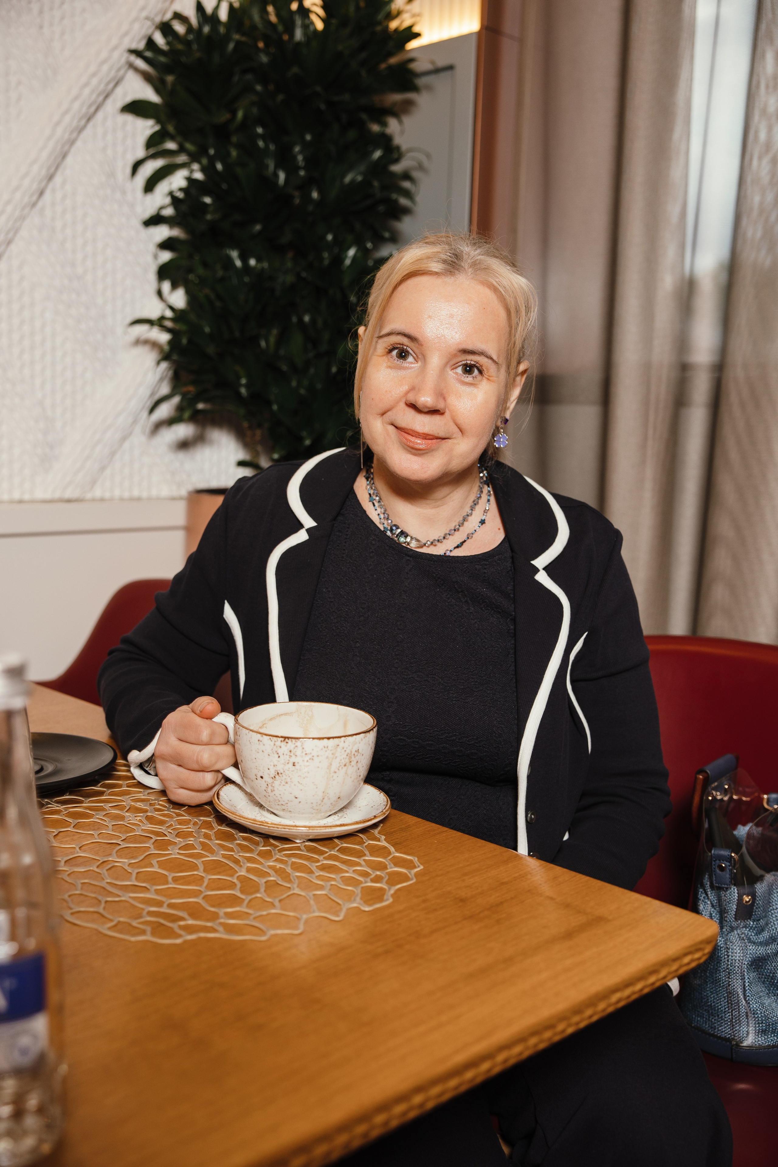 Презентация Russian Fashion Dom в ресторане Shagal. Контент фотограф в Москве и области Елена Кулакова