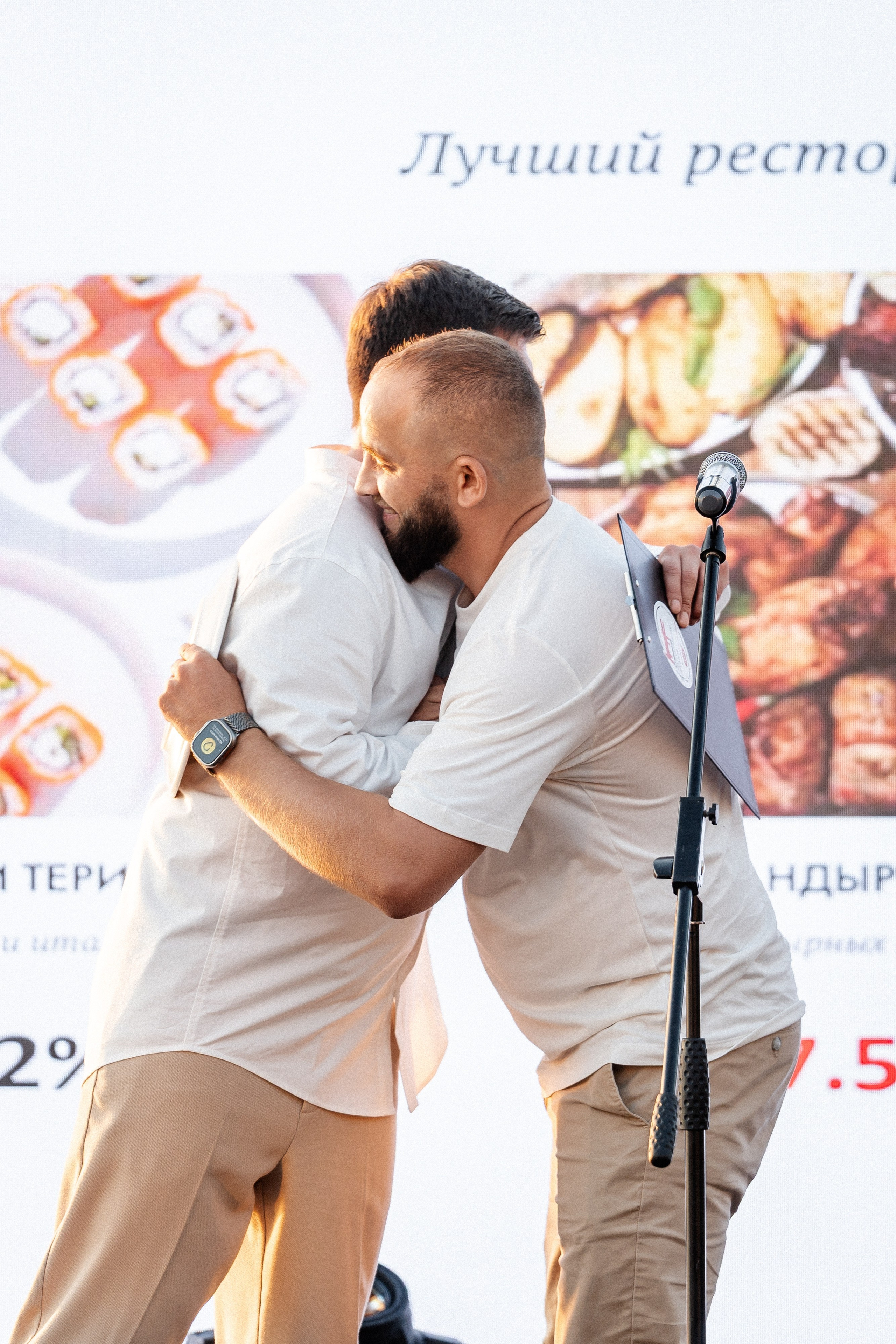 Премия «Что Где Есть» Маяк. Свадебный и репортажный, фуд фотограф в Новороссийске Евгений Александриди