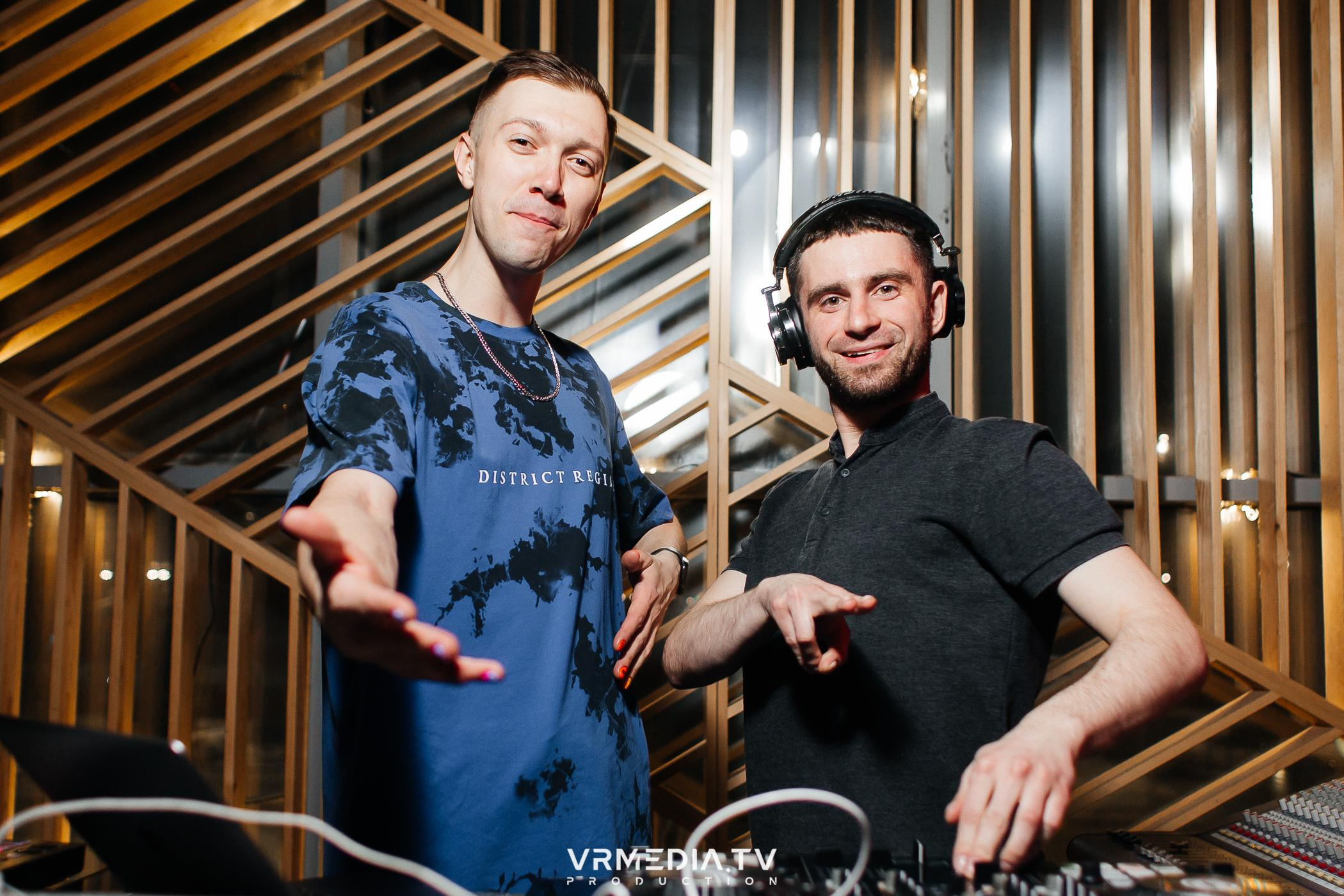 Выходные в баре «DOSKI»