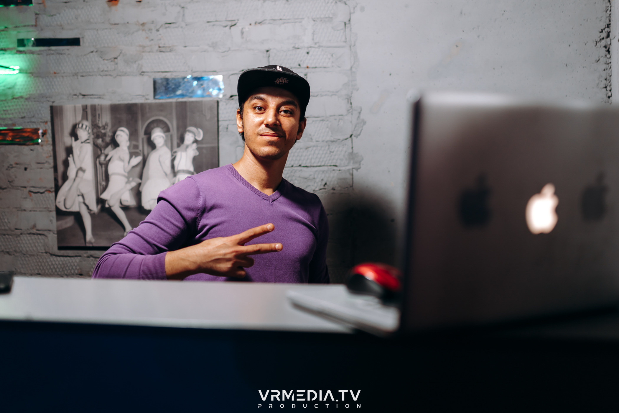 Международный женский день в караоке-баре «Chicago»