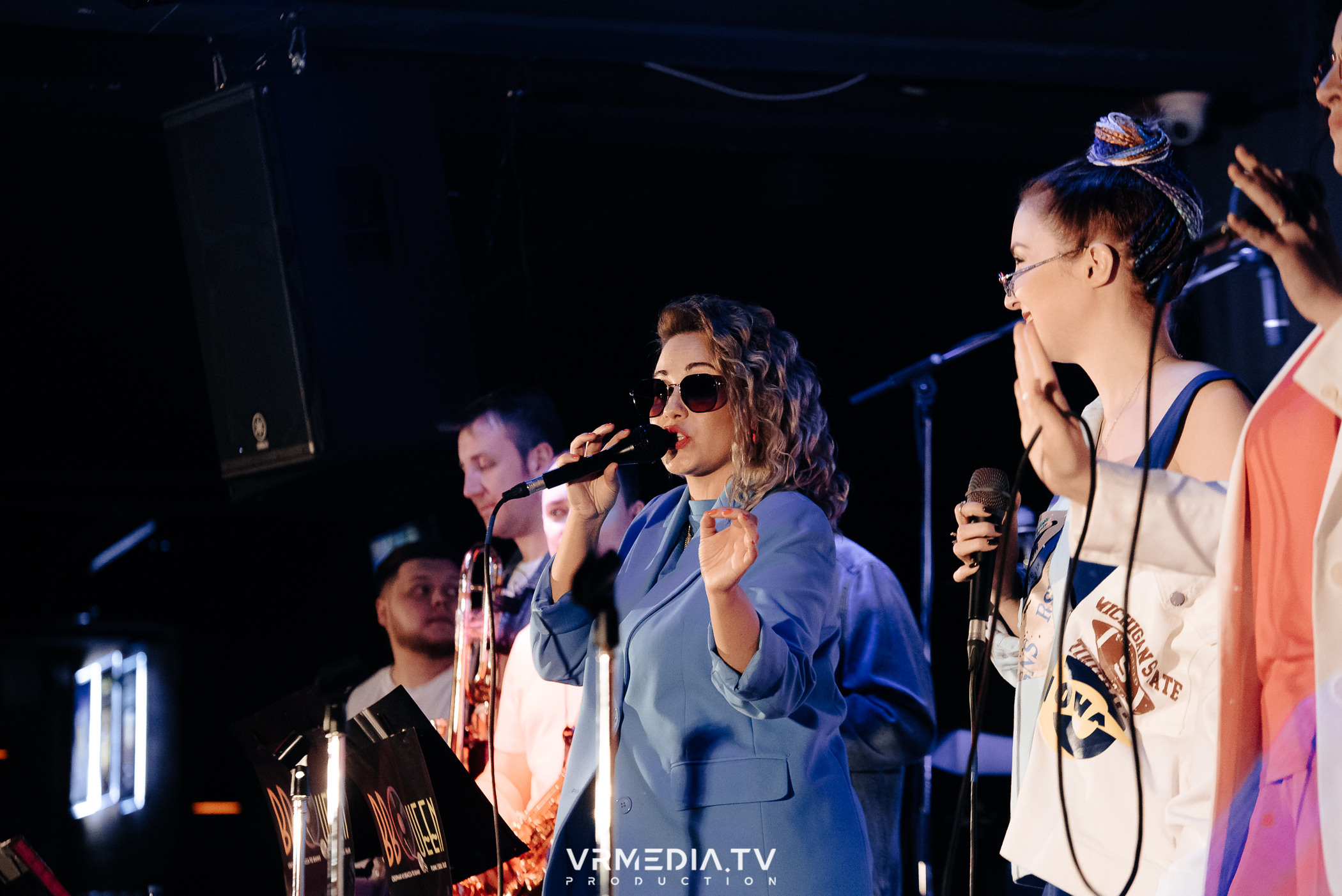 Джазовая среда: BBQueen: Переменная облачность