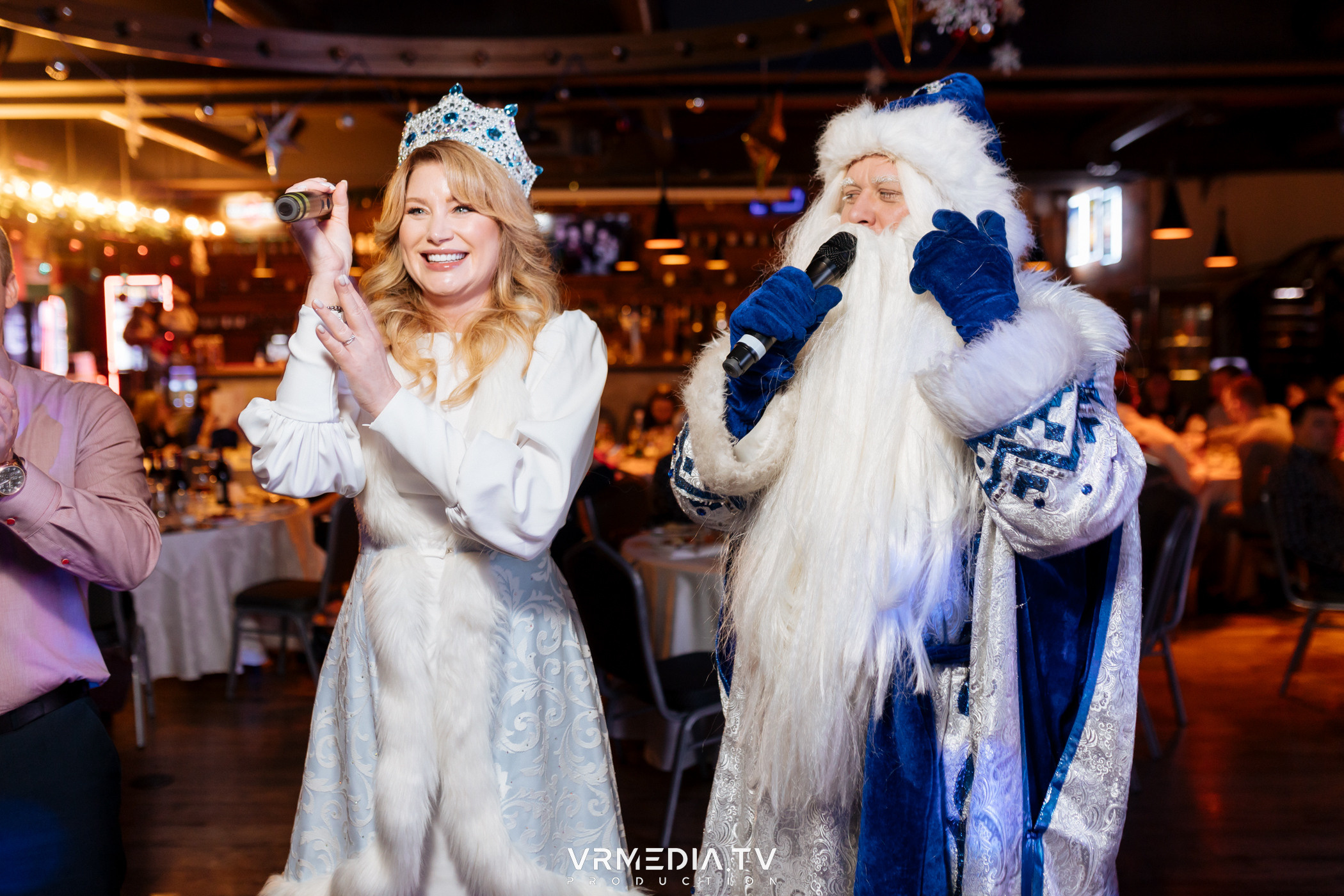 Жаркий новогодний корпоратив в гриль-баре «Жара»