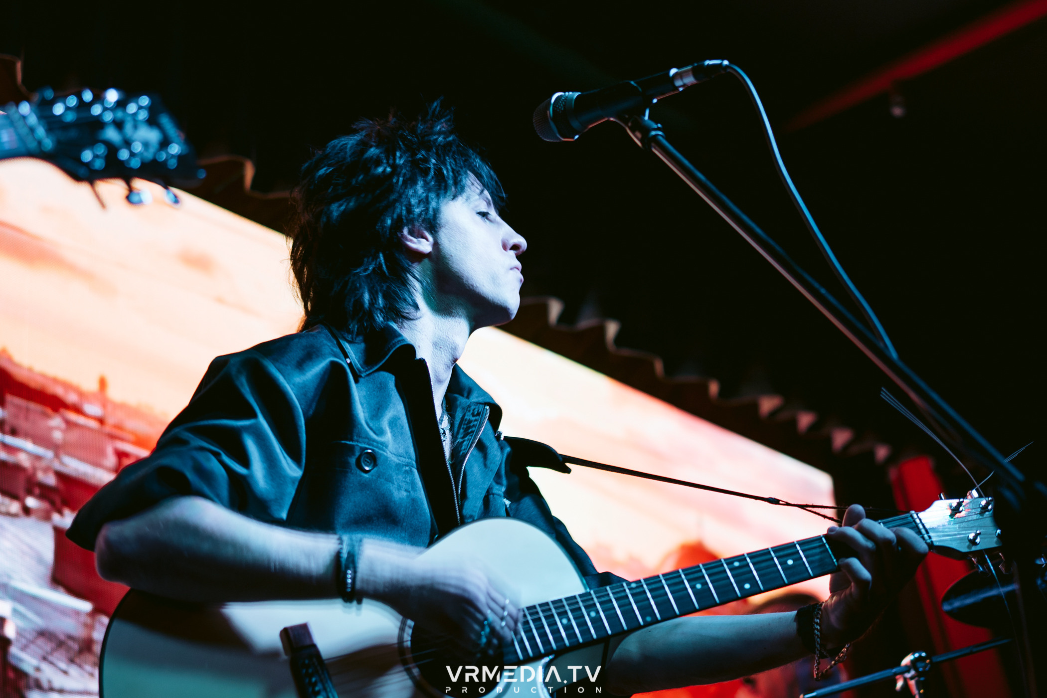 Джазовая среда: шоу «КИНОхроника»