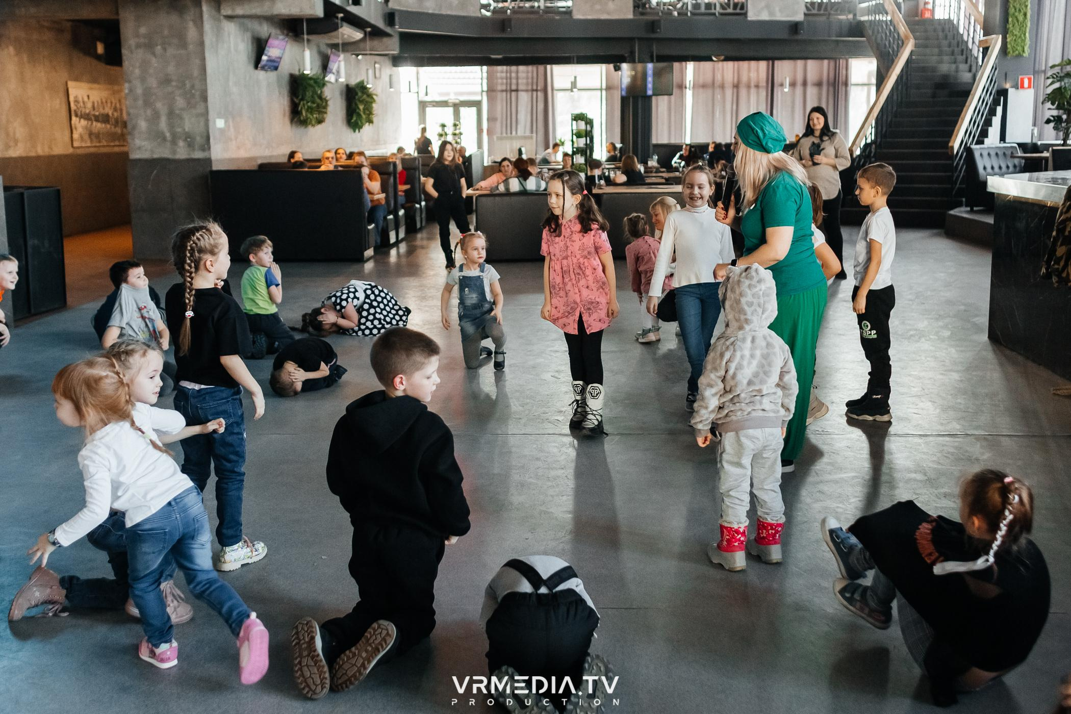 Baby time в баре «DOSKI»