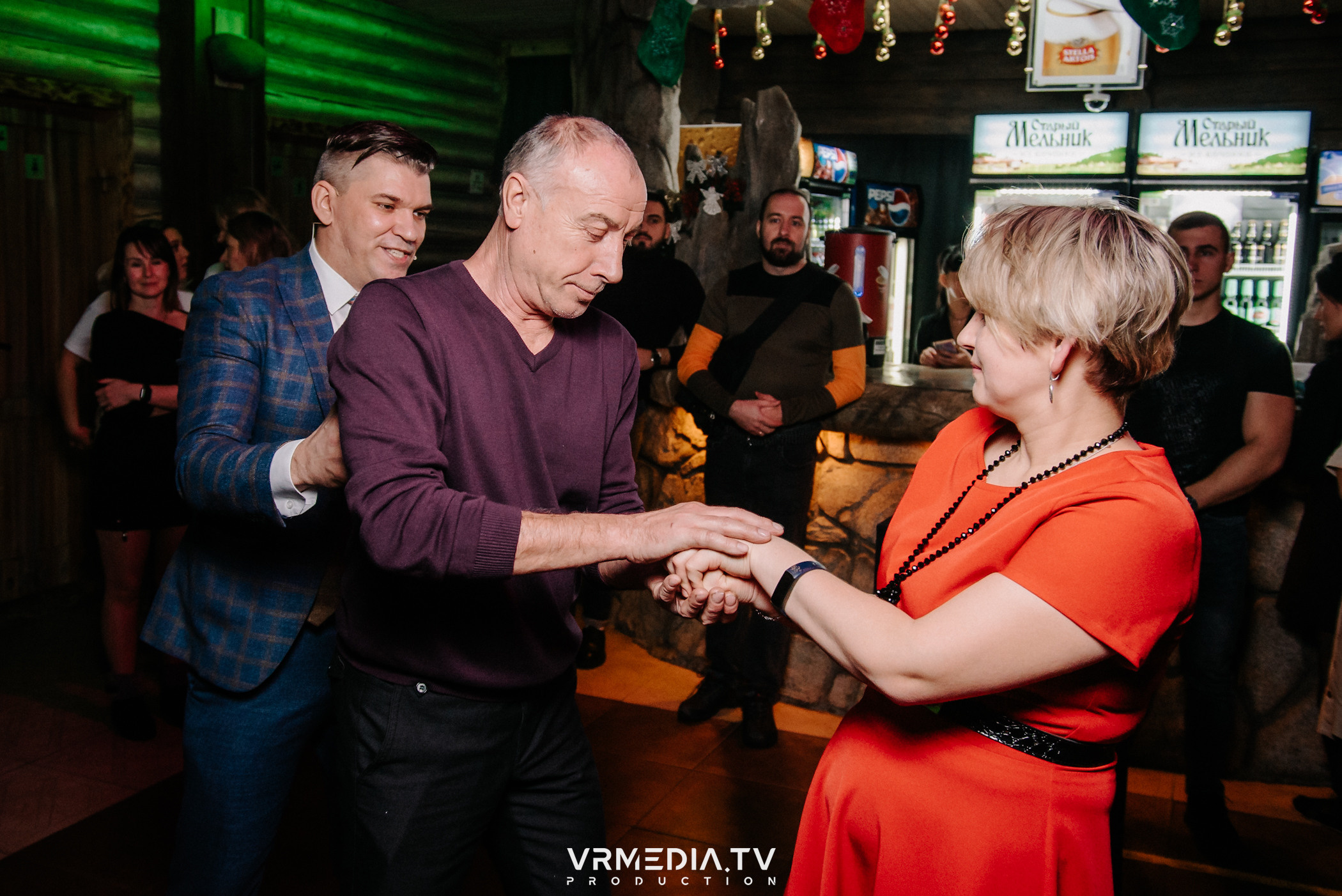 Новогодний вечер «У Петровича»