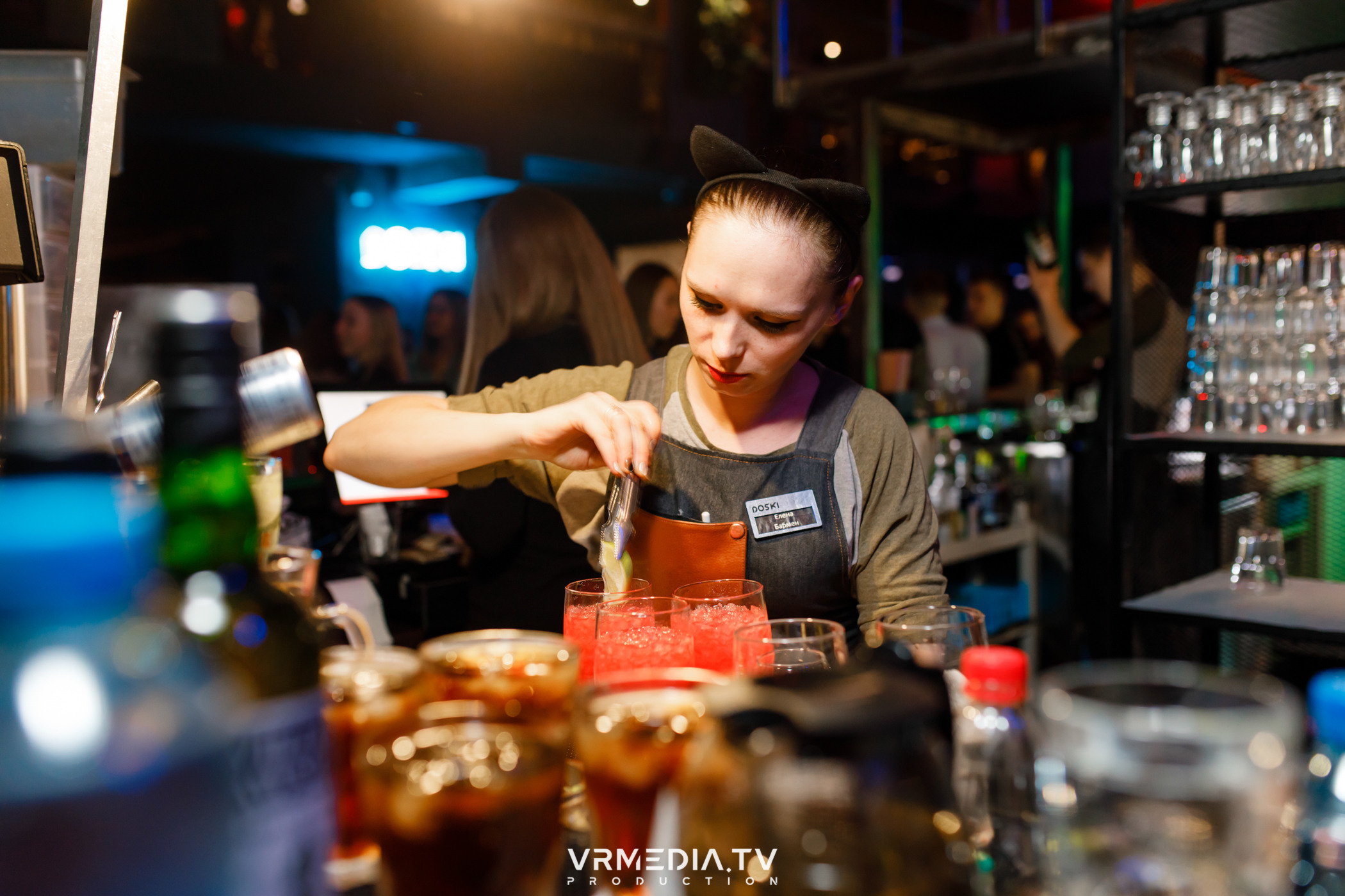 Выходные в баре «DOSKI»