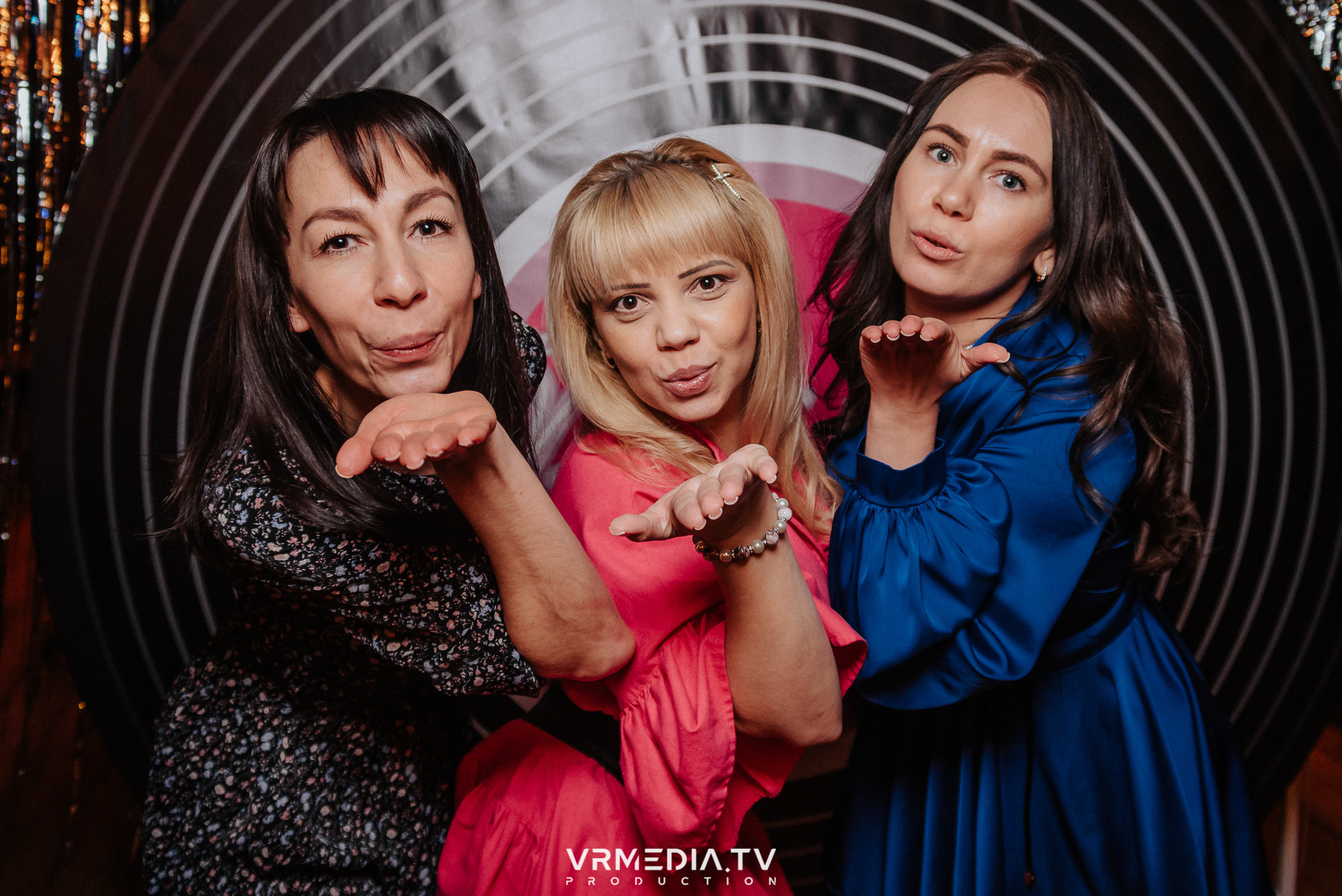 IMOM’S в гриль-баре «Жара»