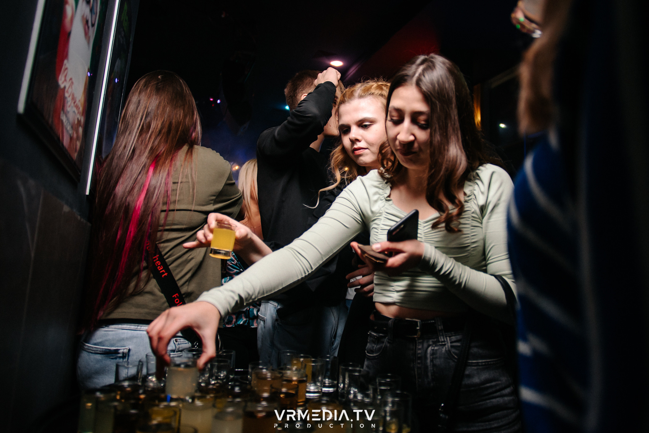 Выходные в баре «DOSKI»