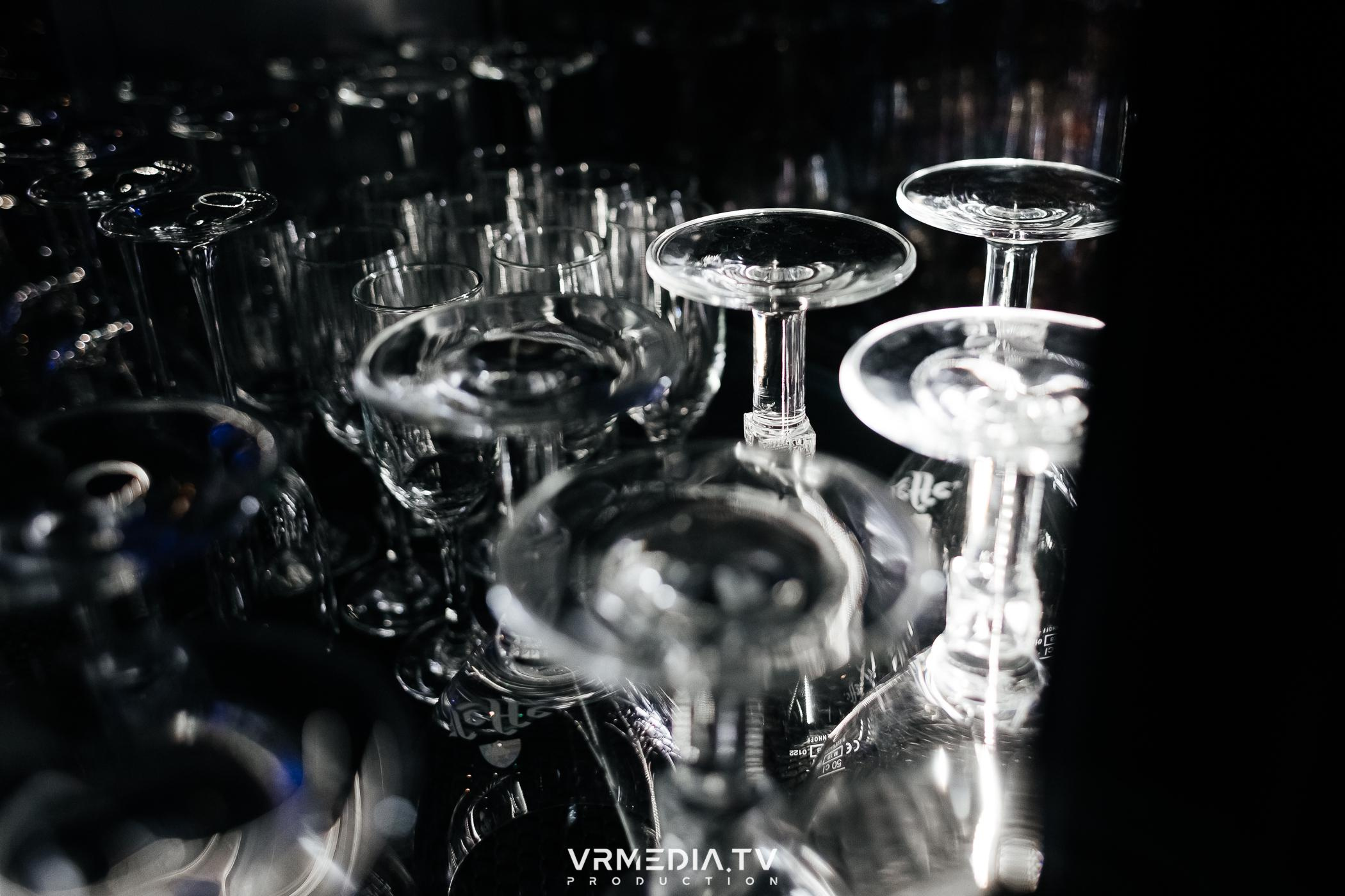 День святого Валентина в караоке-баре «Volna»