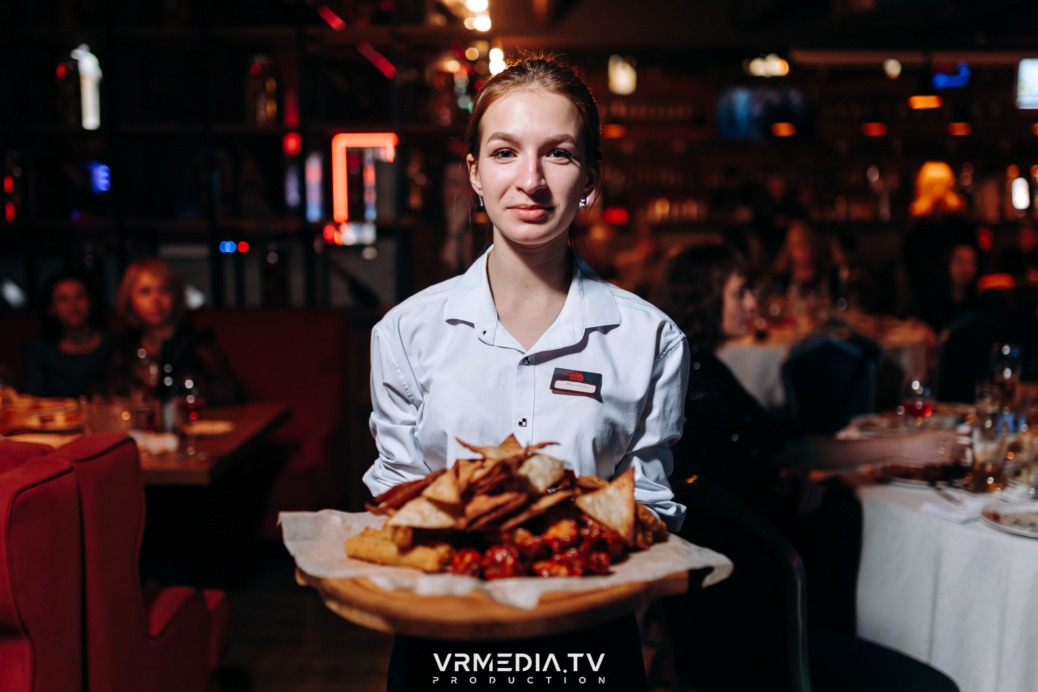 Жаркий новогодний корпоратив в гриль-баре «Жара»