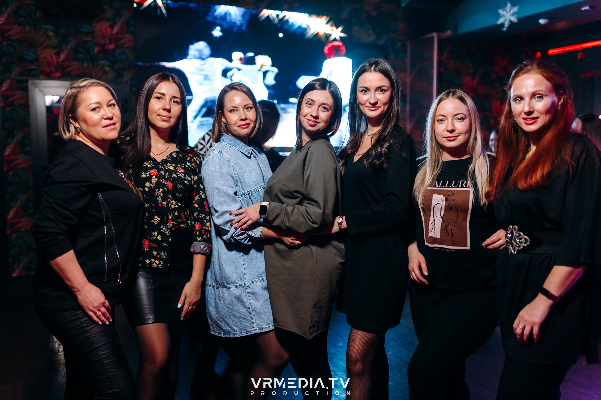 Новогодние корпоративы в караоке-баре «Опера»