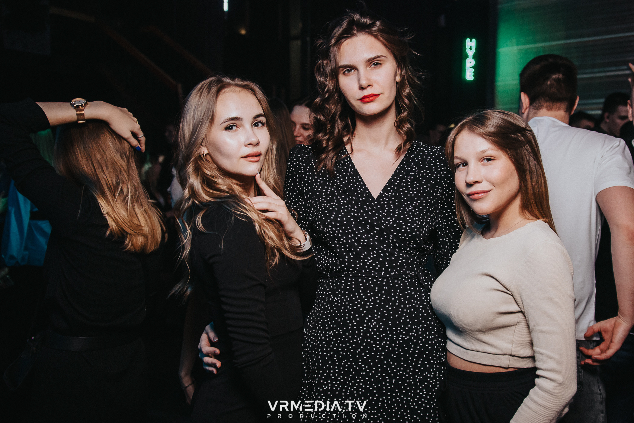 Выходные в баре «DOSKI»