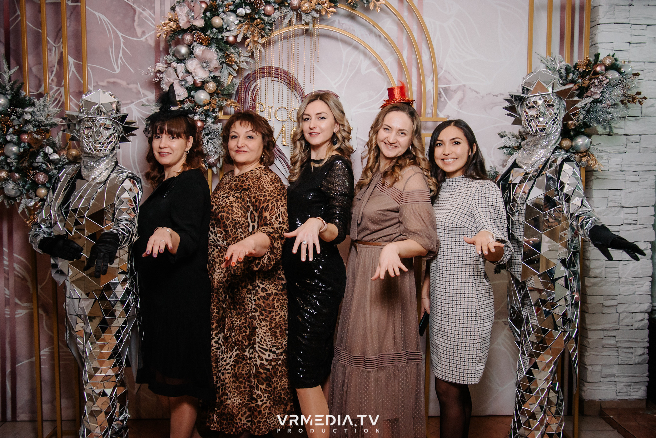 Новогодний вечер в ресторане «Piccolo Amore»