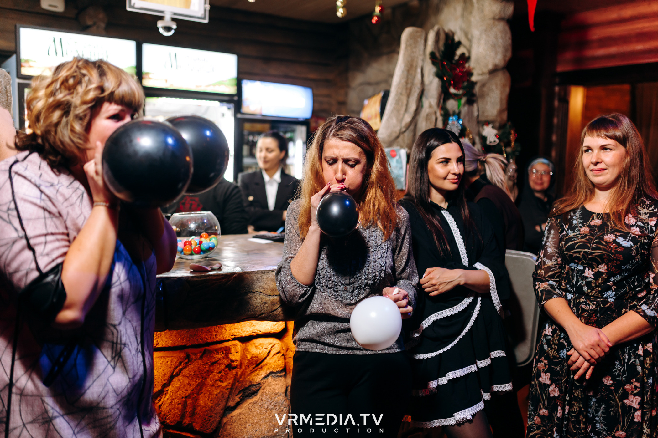 Новогодний вечер «У Петровича»