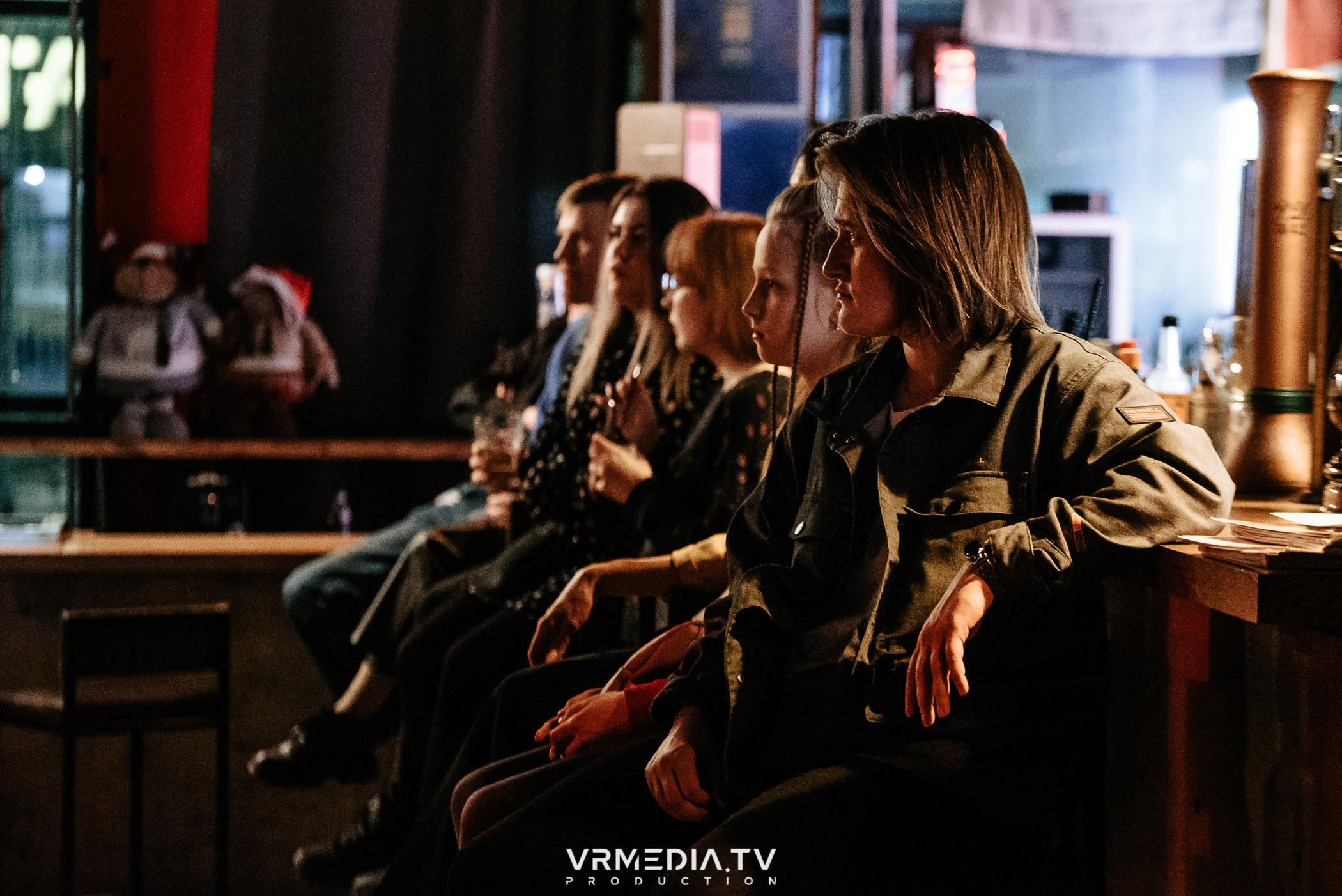 Джазовая среда: BBQueen: Переменная облачность