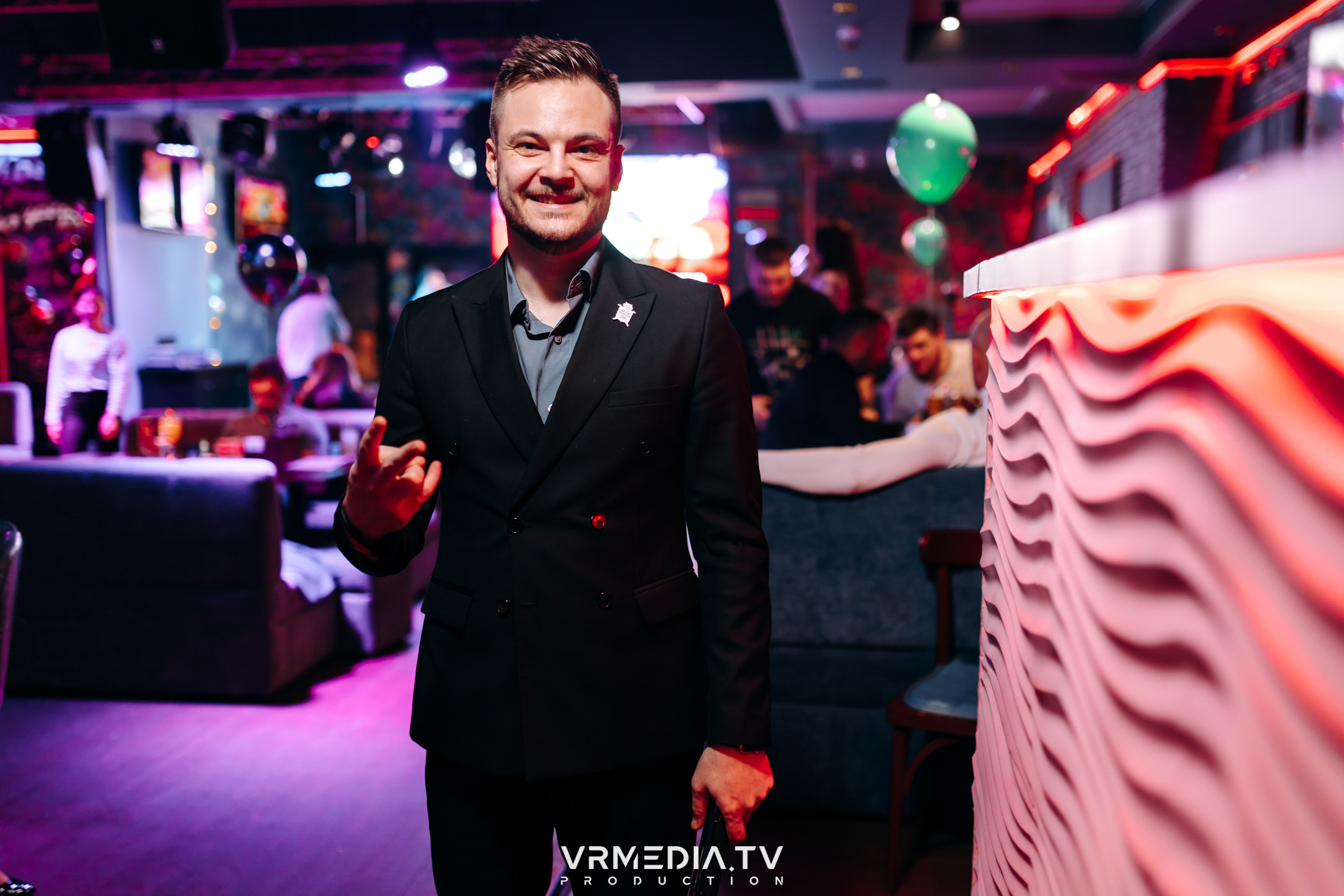 Мужской день в караоке-баре «Опера»