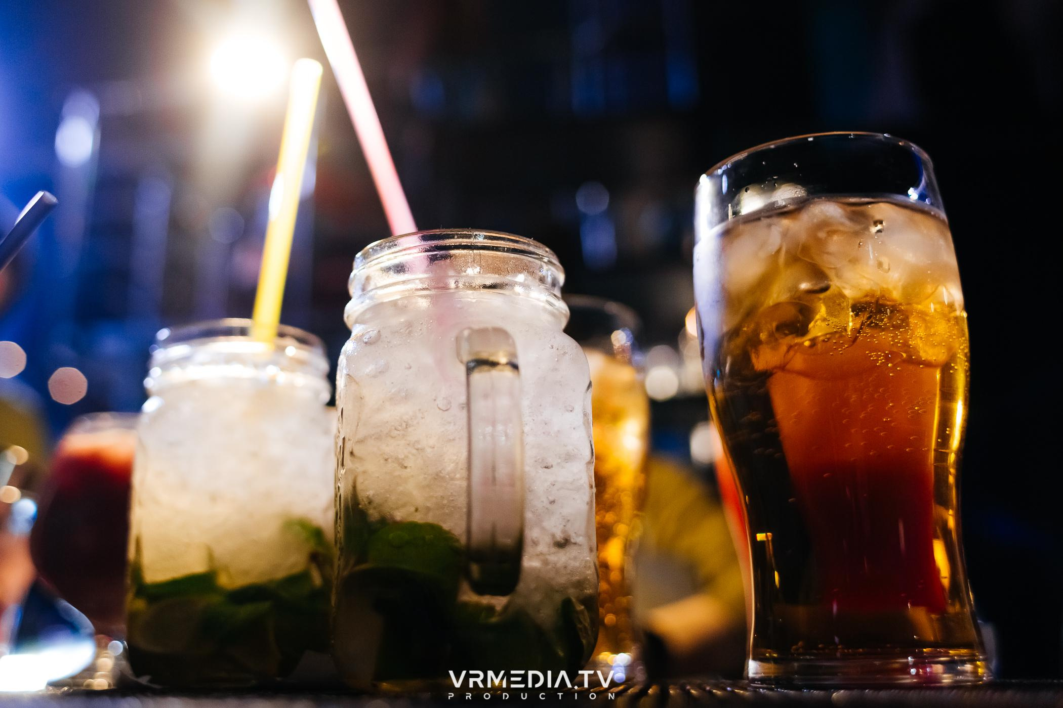 Выходные в баре «DOSKI»