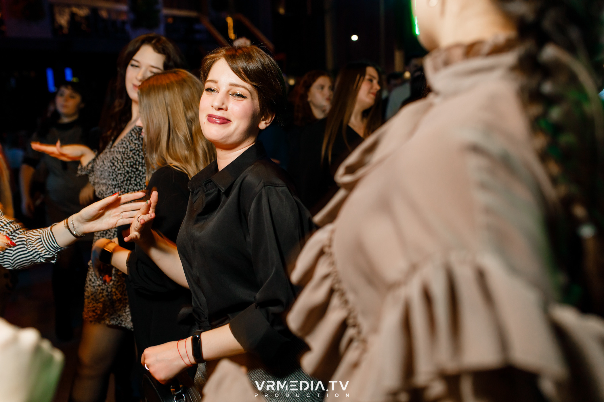 Выходные в баре «DOSKI»