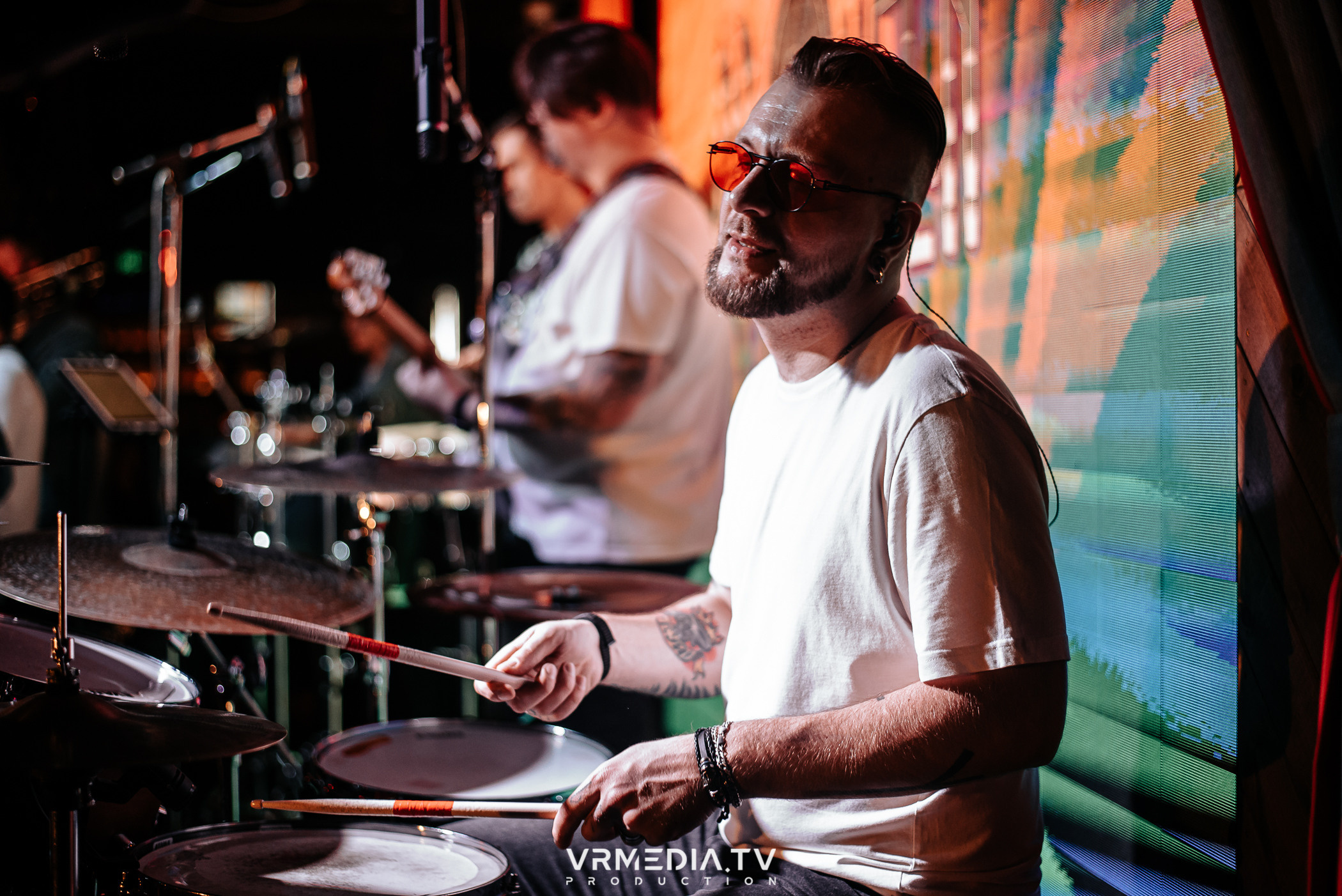 Джазовая среда: BBQueen: Переменная облачность