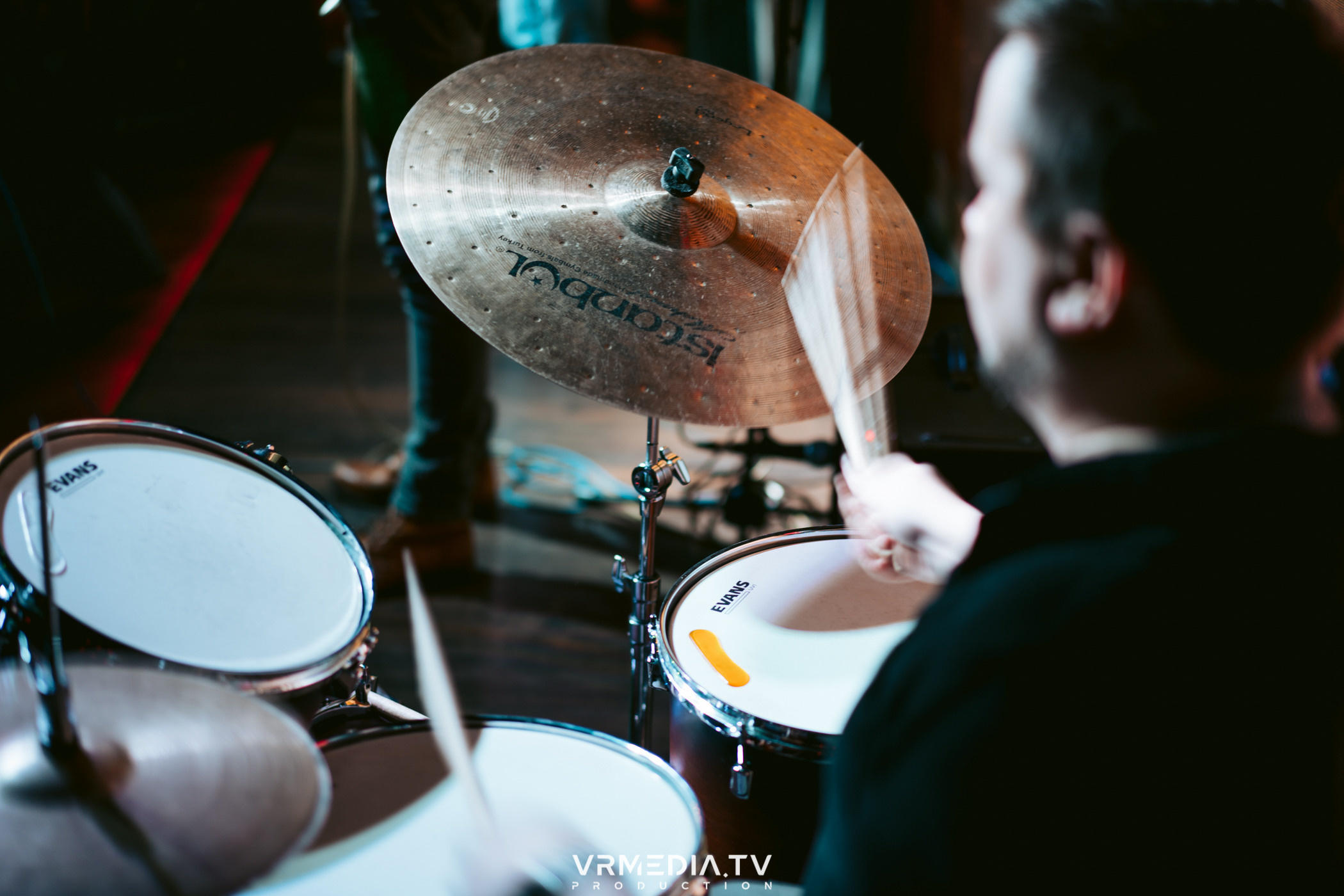 Джазовая среда: Чарльз Бёртон (США)