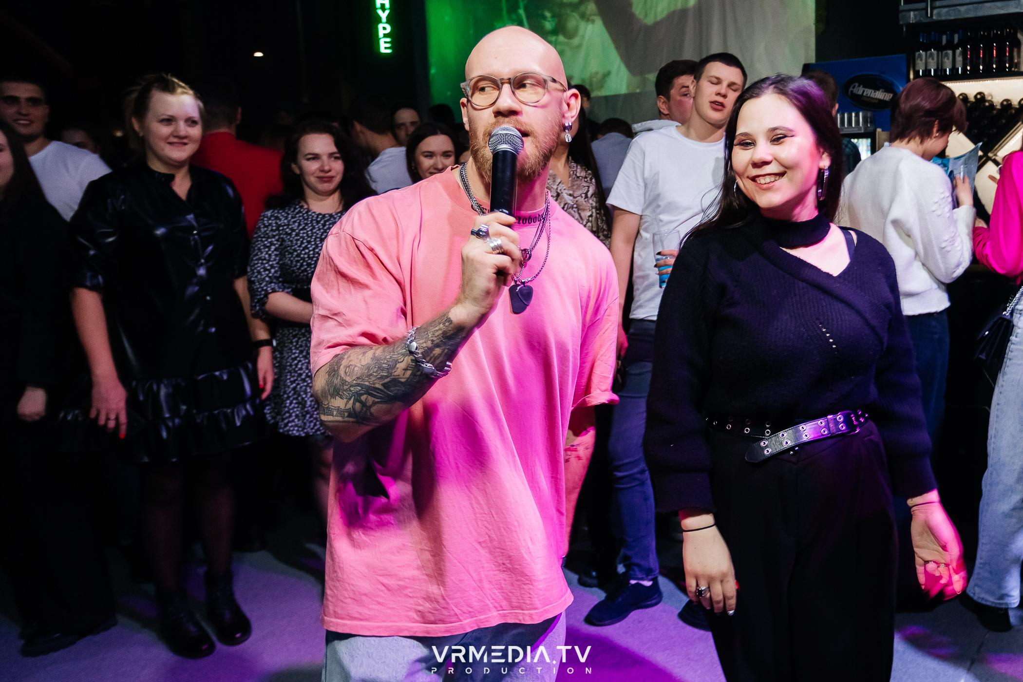 Выходные в баре «DOSKI»