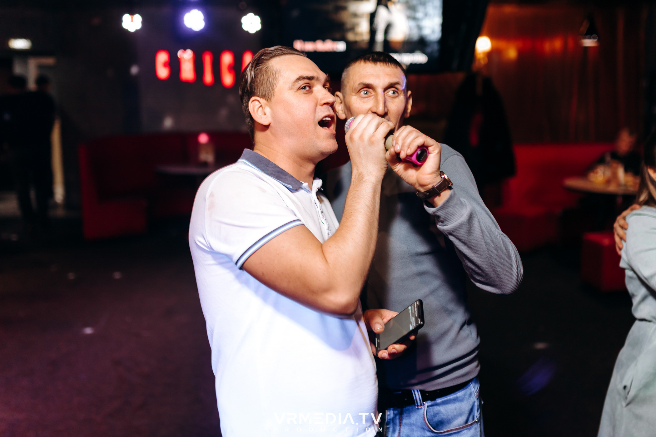 23 февраля в караоке-баре «Chicago»