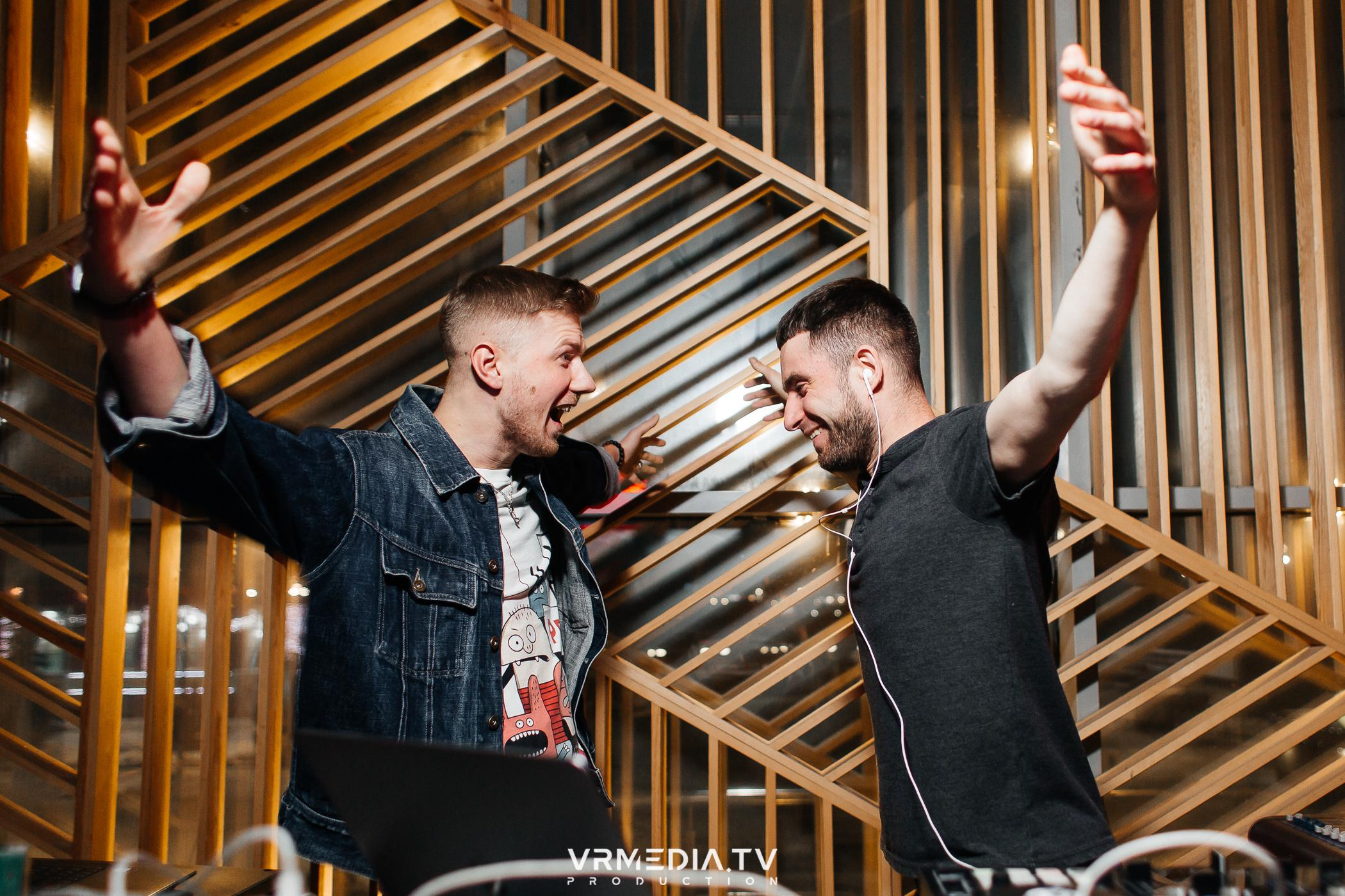 Выходные в баре «DOSKI»