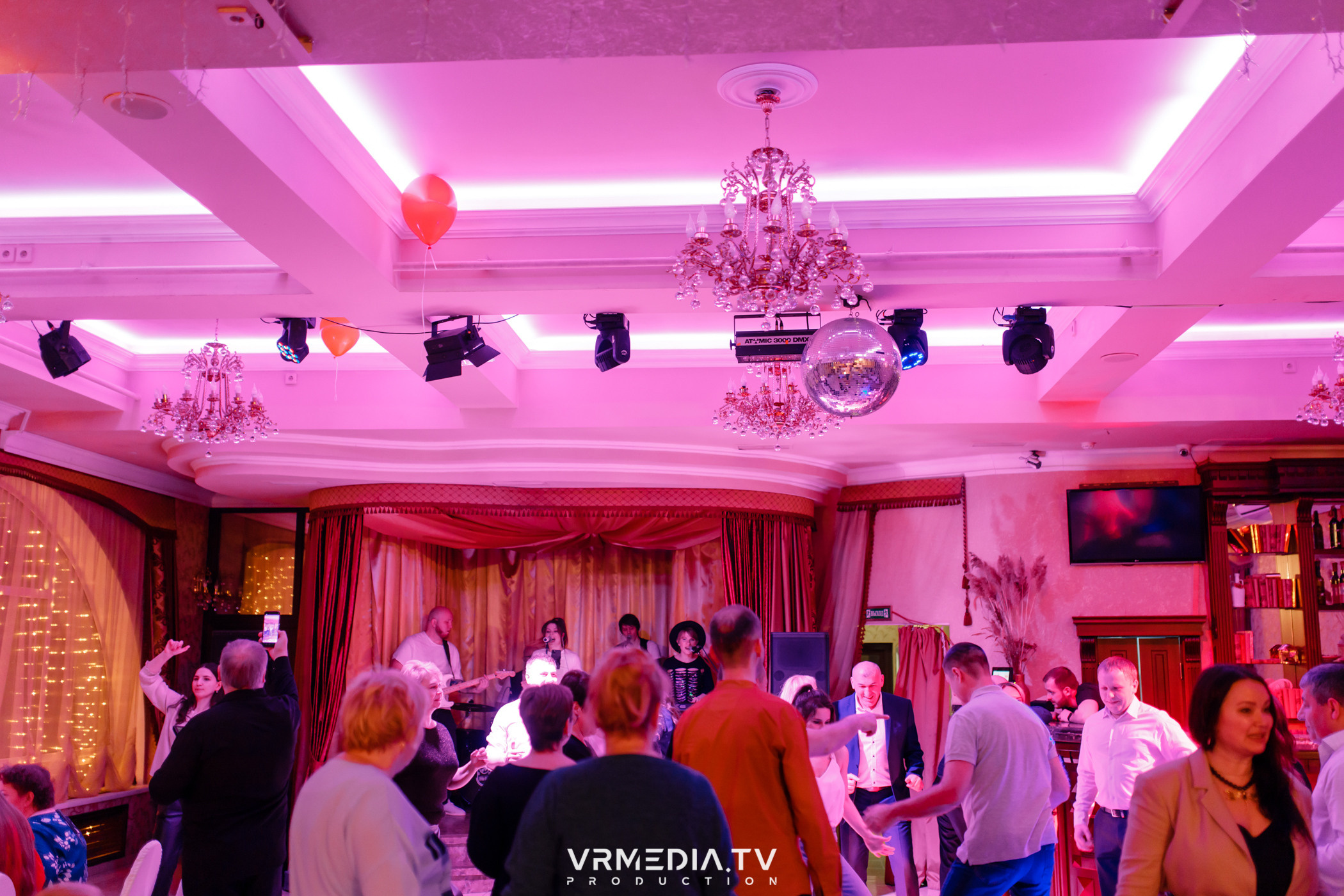 Выходные в ресторане «Лазурный Берег»