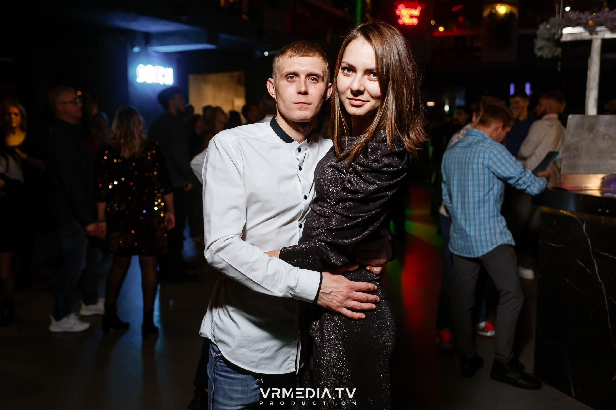 Выходные в баре «DOSKI»