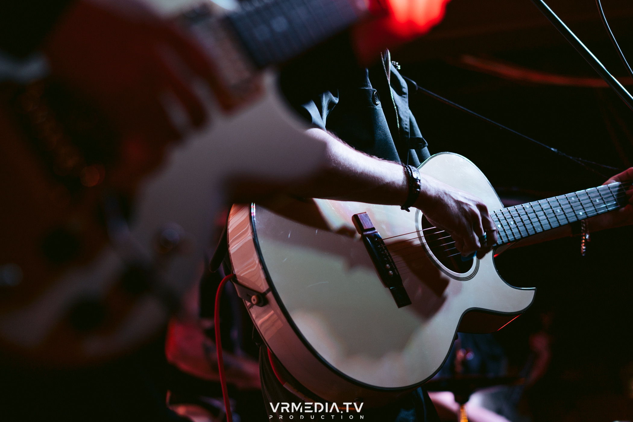 Джазовая среда: шоу «КИНОхроника»