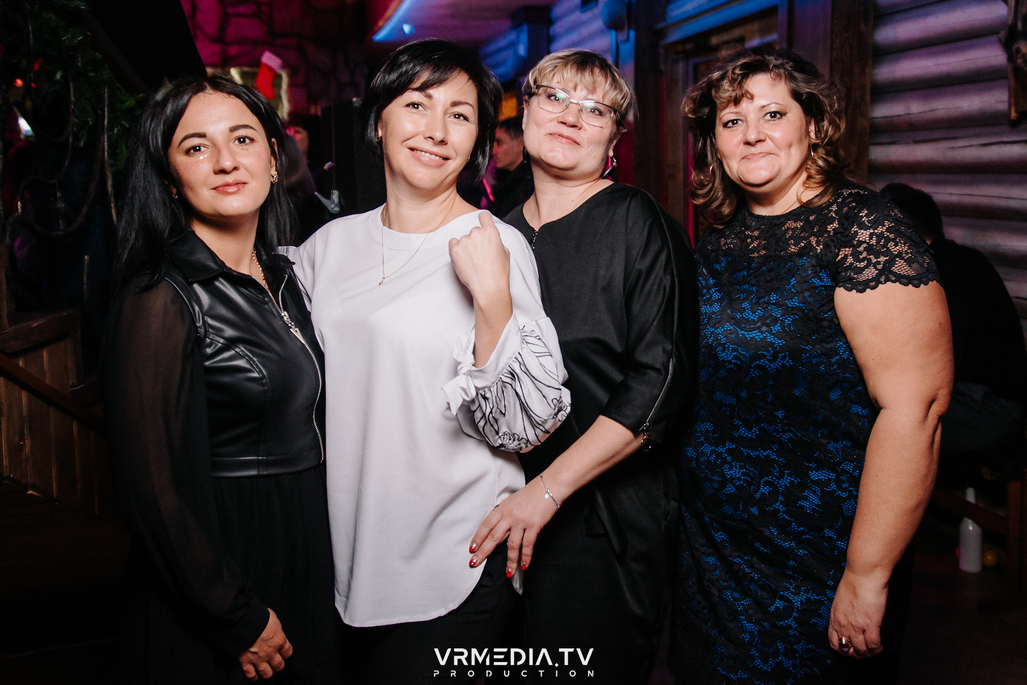 Новогодний вечер «У Петровича»