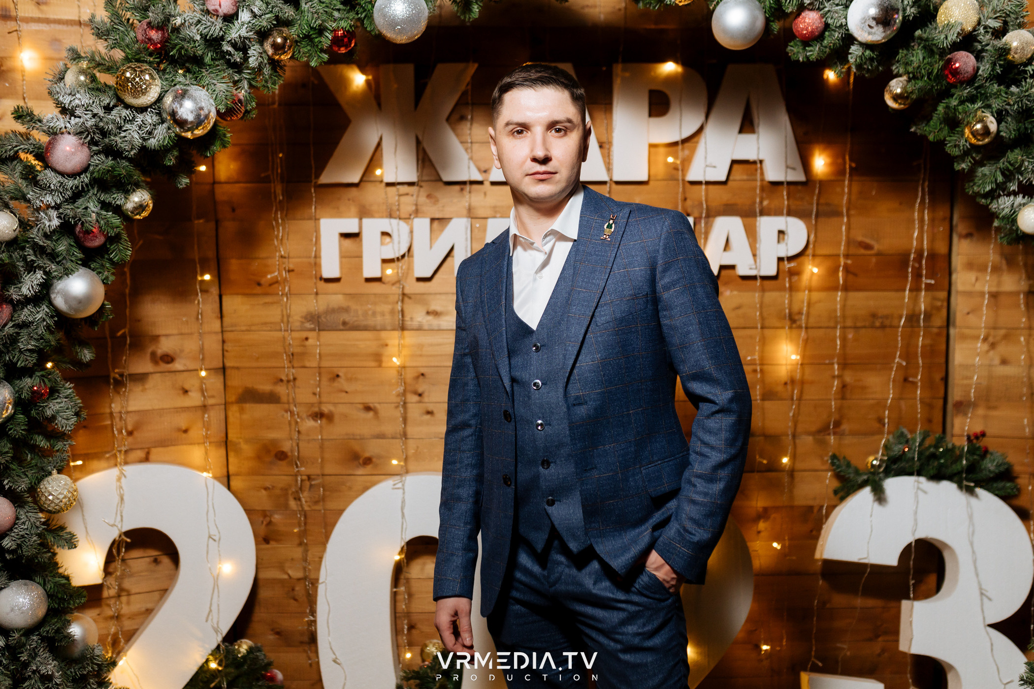 Жаркий новогодний корпоратив в гриль-баре «Жара»