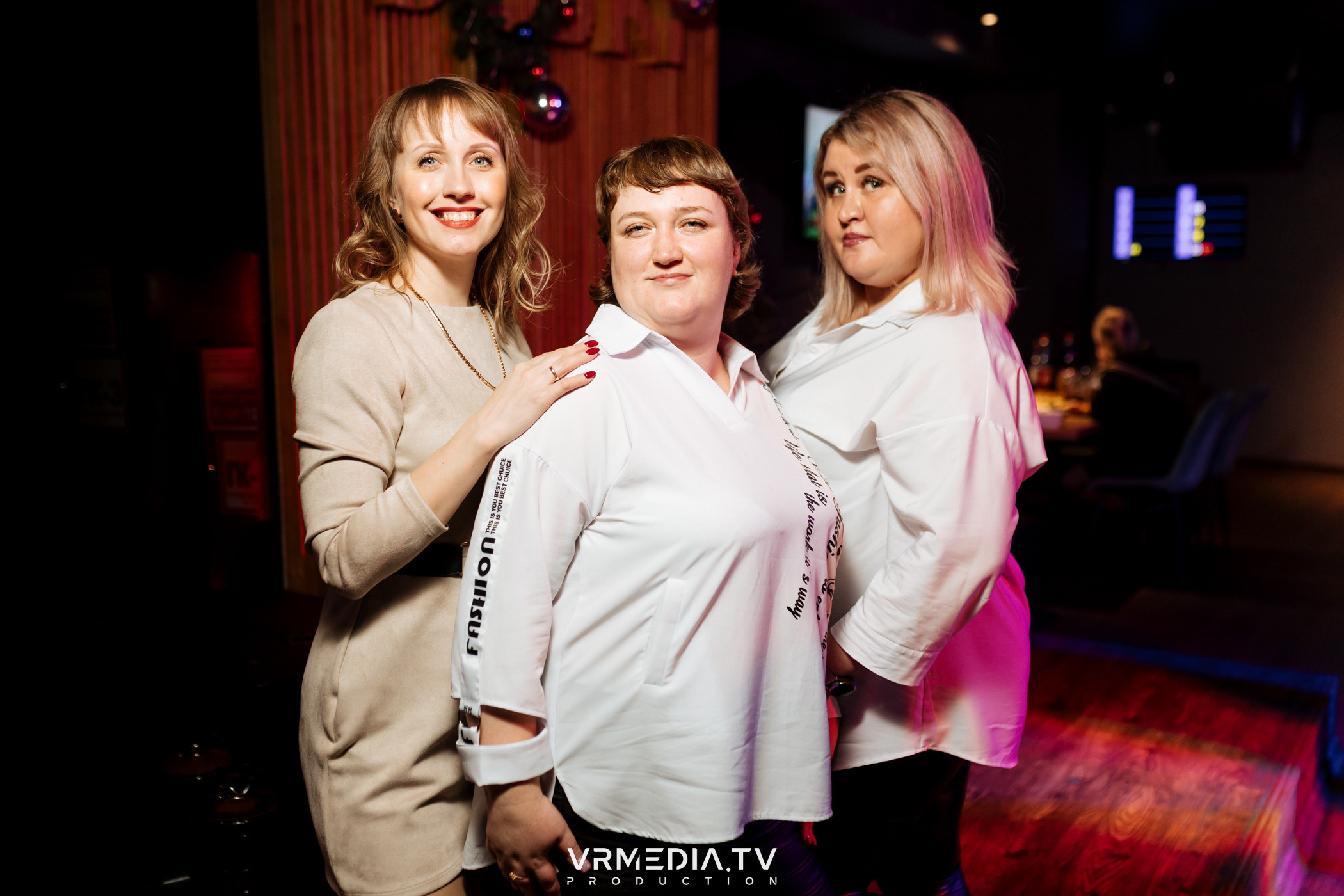 Выходные в баре «DOSKI»