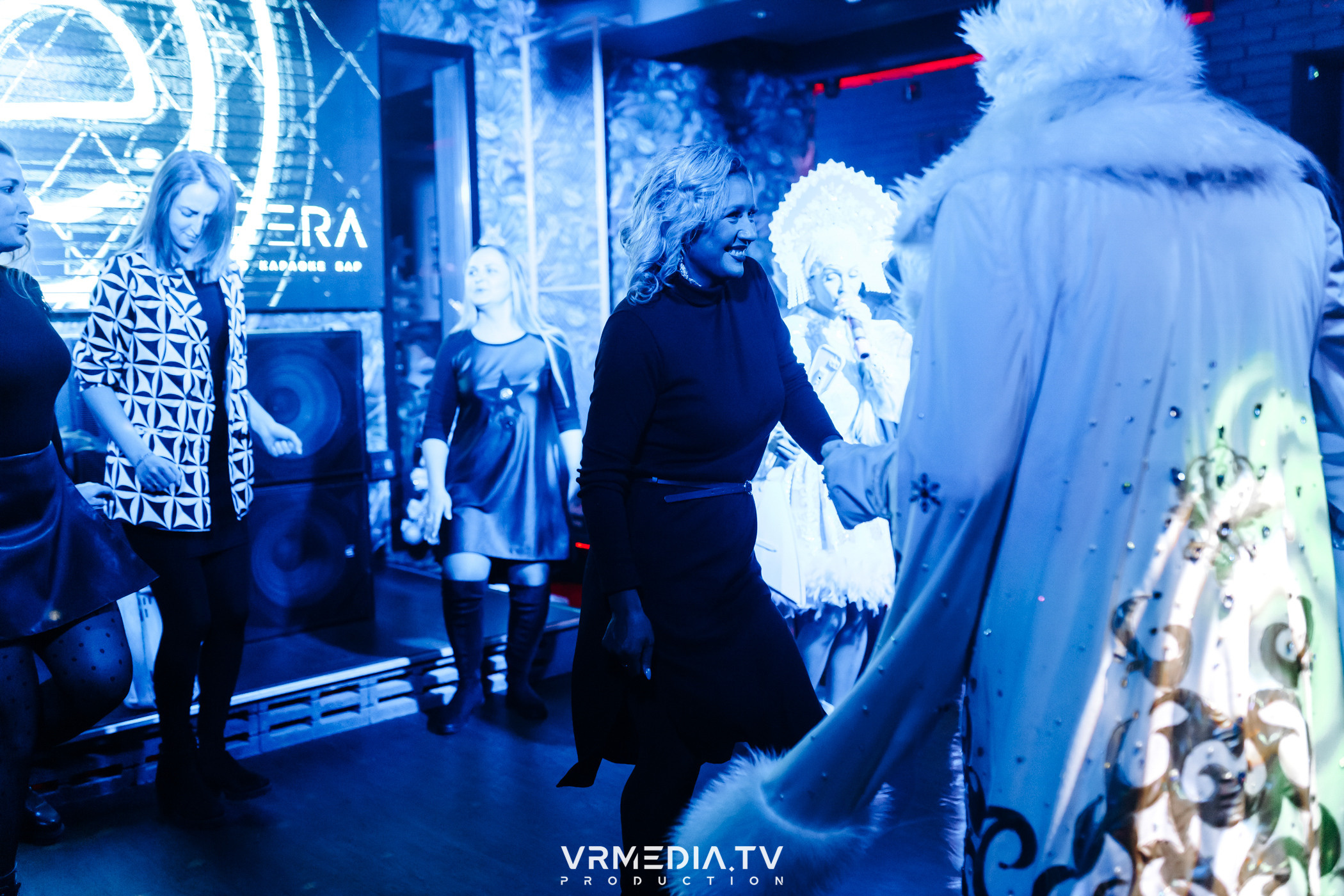 Новогодние корпоративы в караоке-баре «Опера»