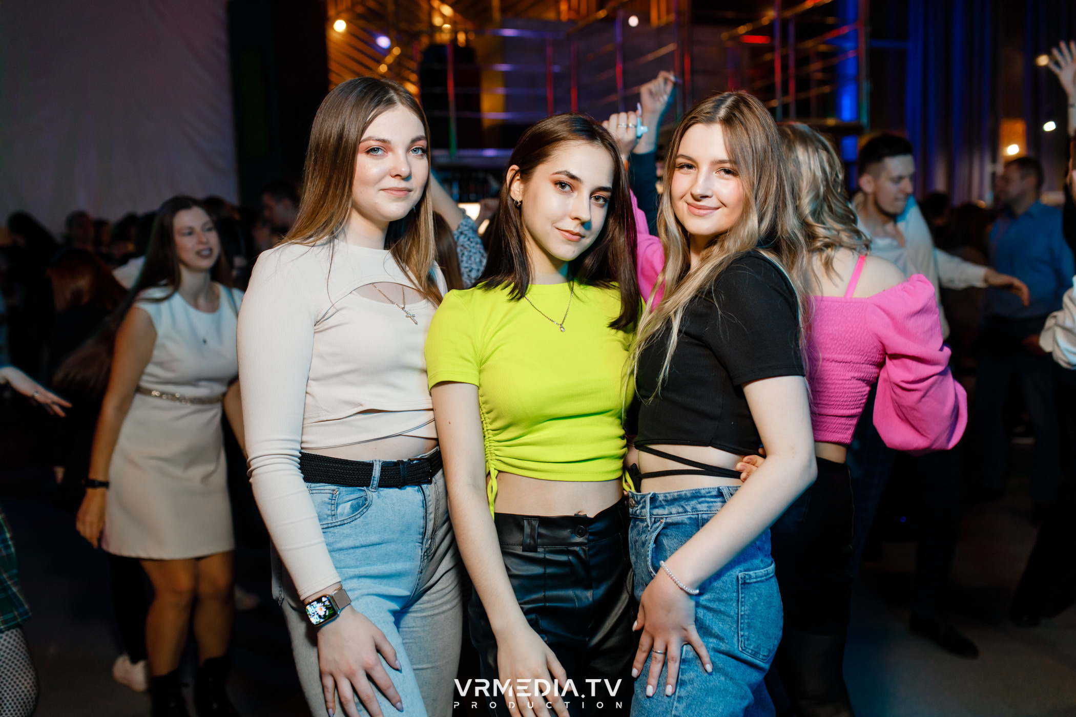 Выходные в баре «DOSKI»