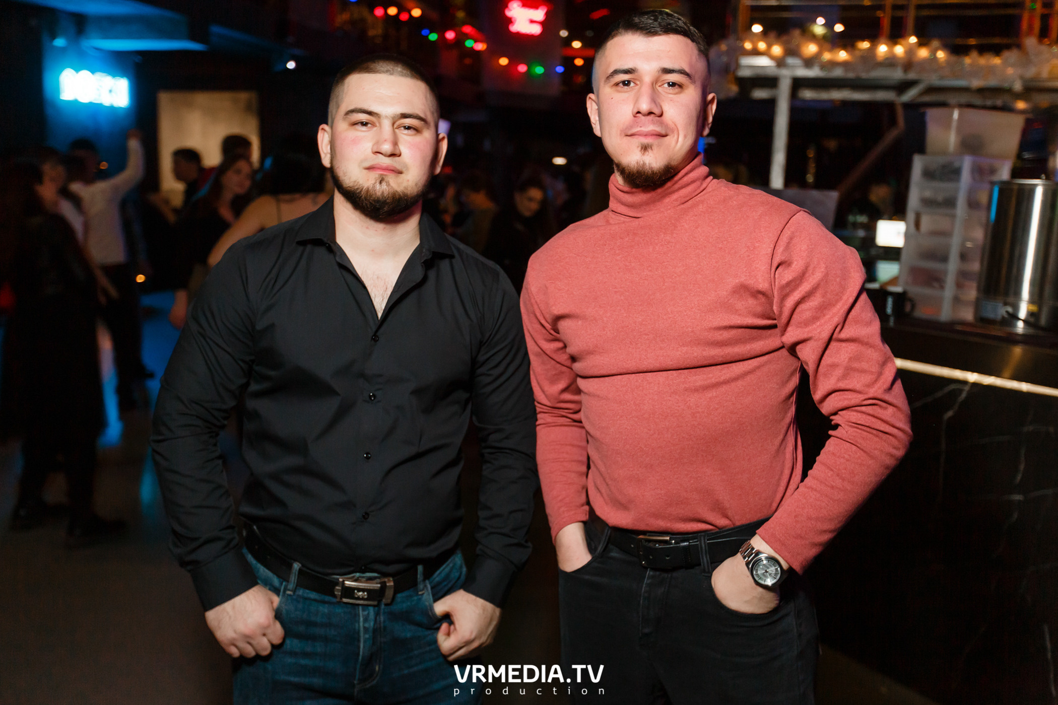 Выходные в баре «DOSKI»